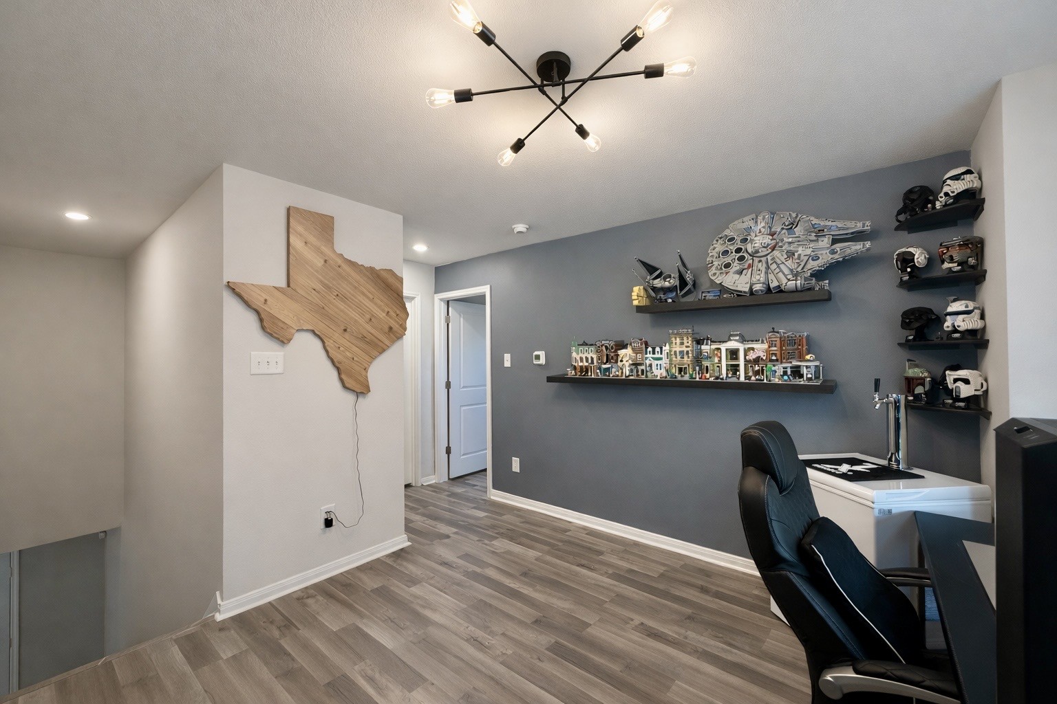 15630 Del Norte Drive Property Photo 11