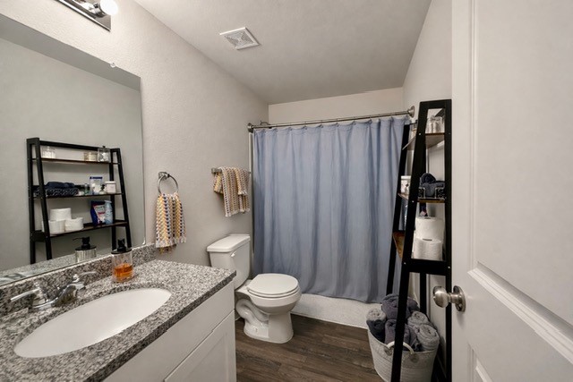 15630 Del Norte Drive Property Photo 21