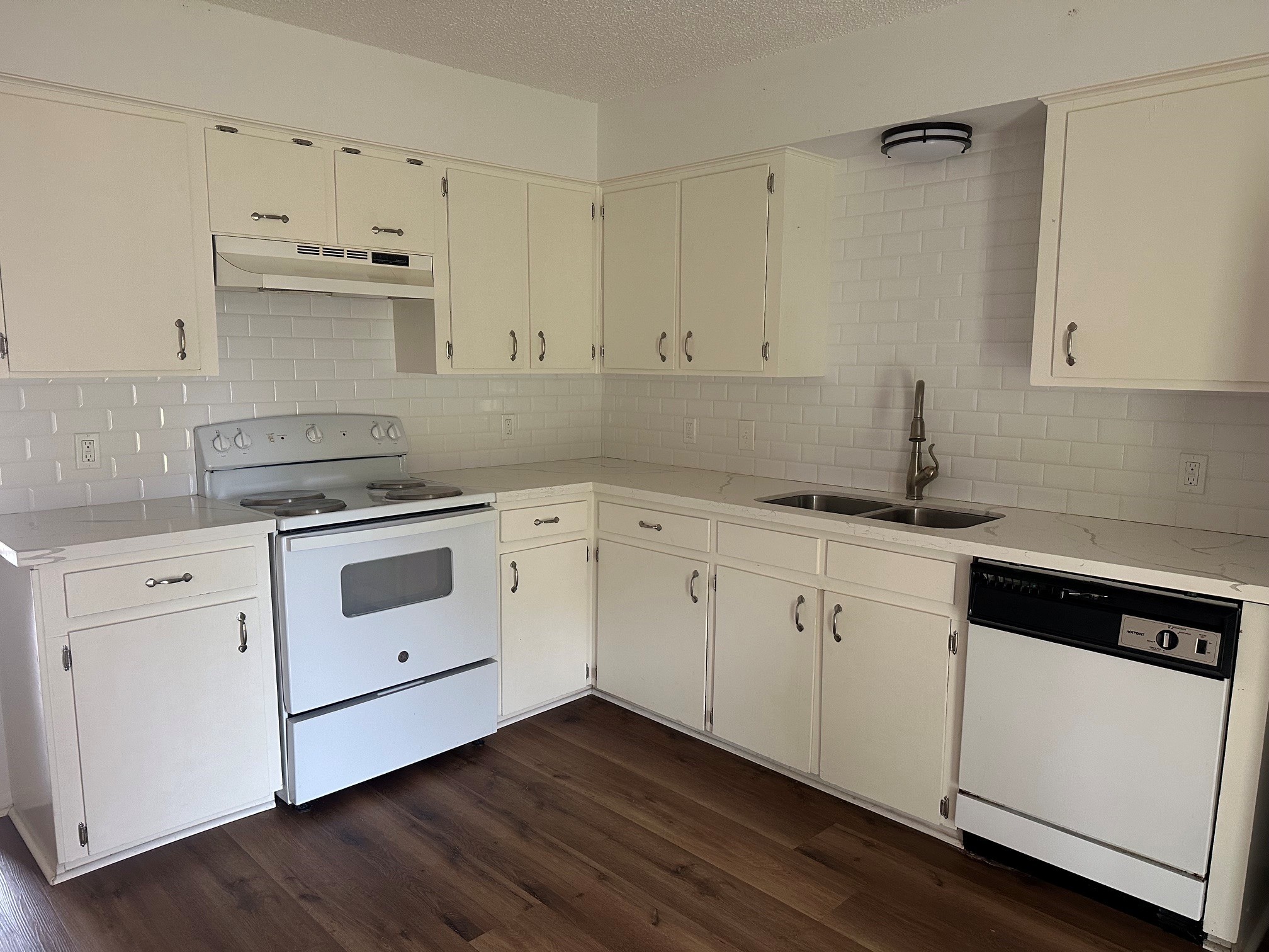 101 Willenberg Road 5 Property Photo 4
