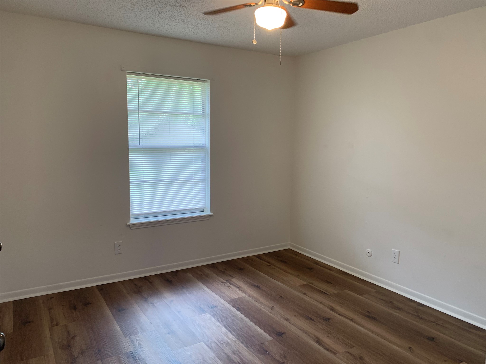 101 Willenberg Road 5 Property Photo 6