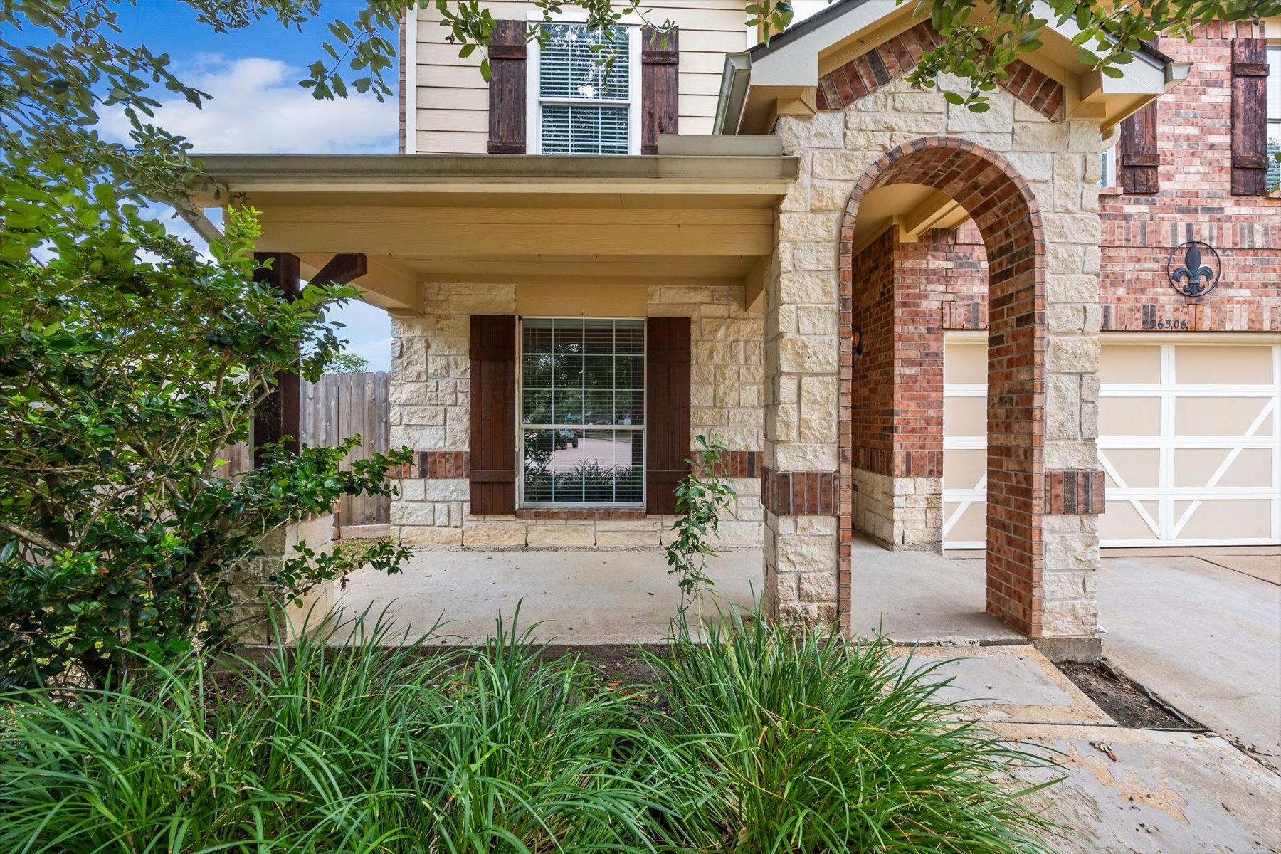 26506 Marble Point Lane Property Photo 4