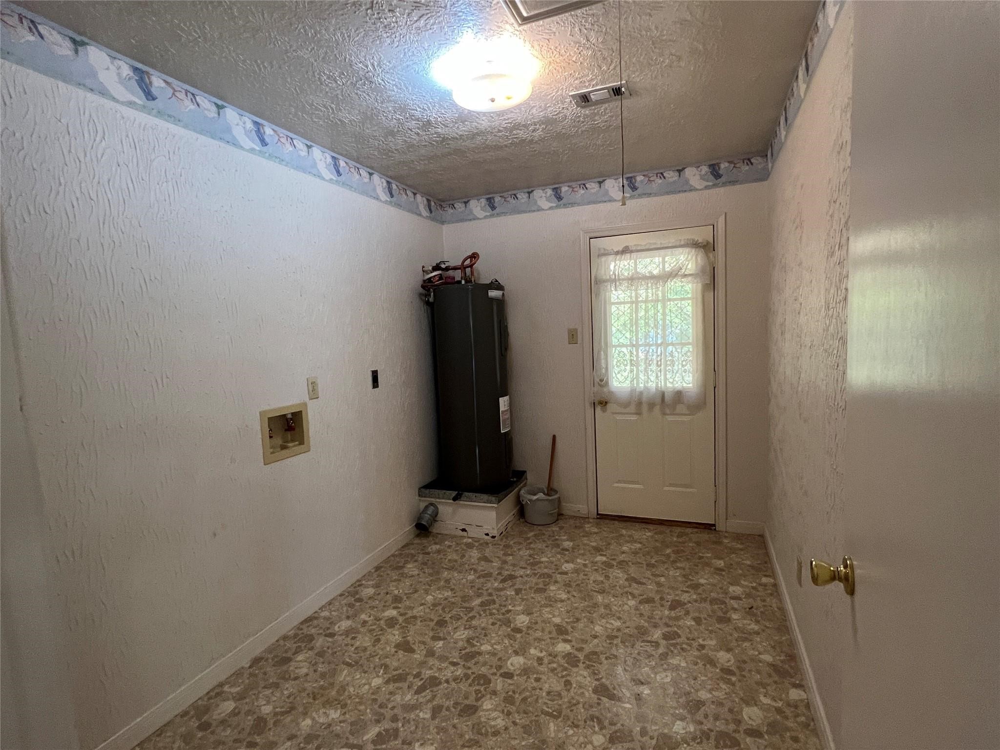 12345 Oak Leaf Road Property Photo 7