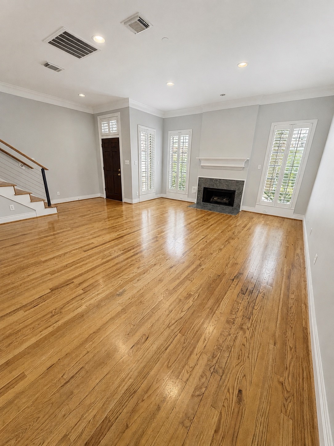 1740 Colquitt Street B Property Photo 3