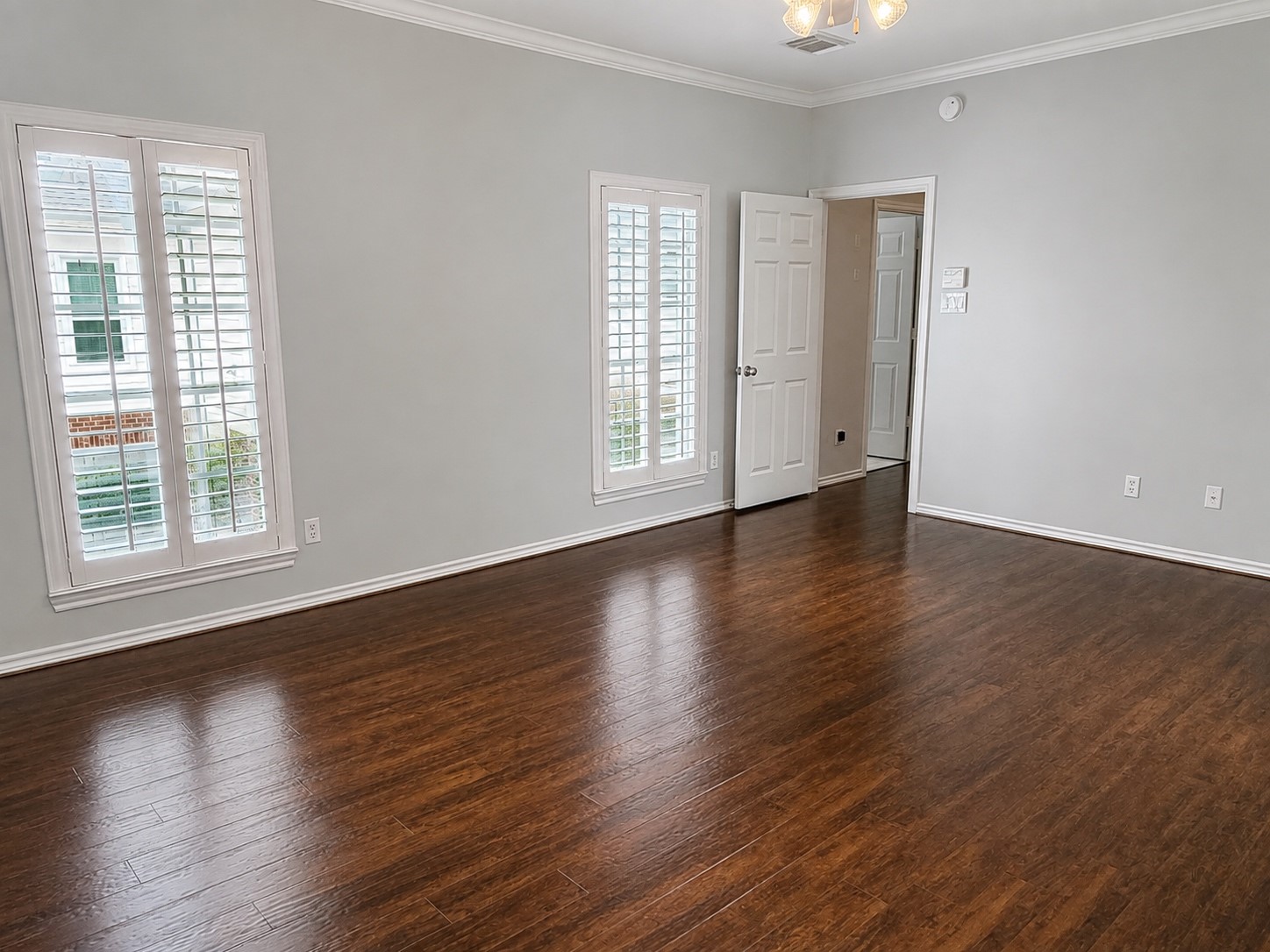 1740 Colquitt Street B Property Photo 12