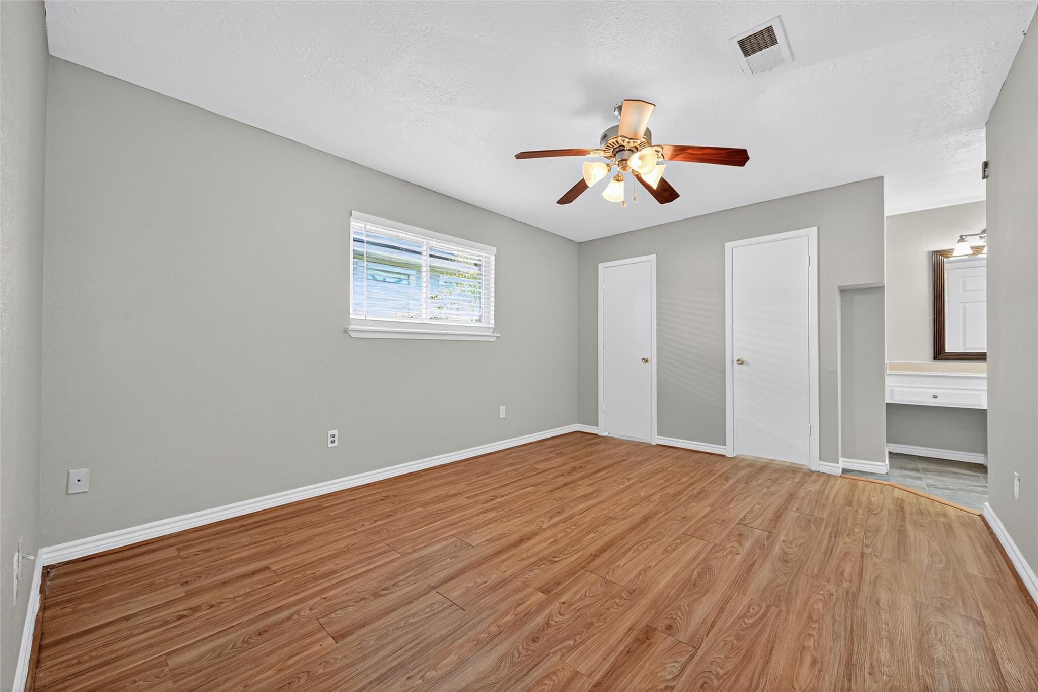 5834 Fallengate Drive Property Photo 2