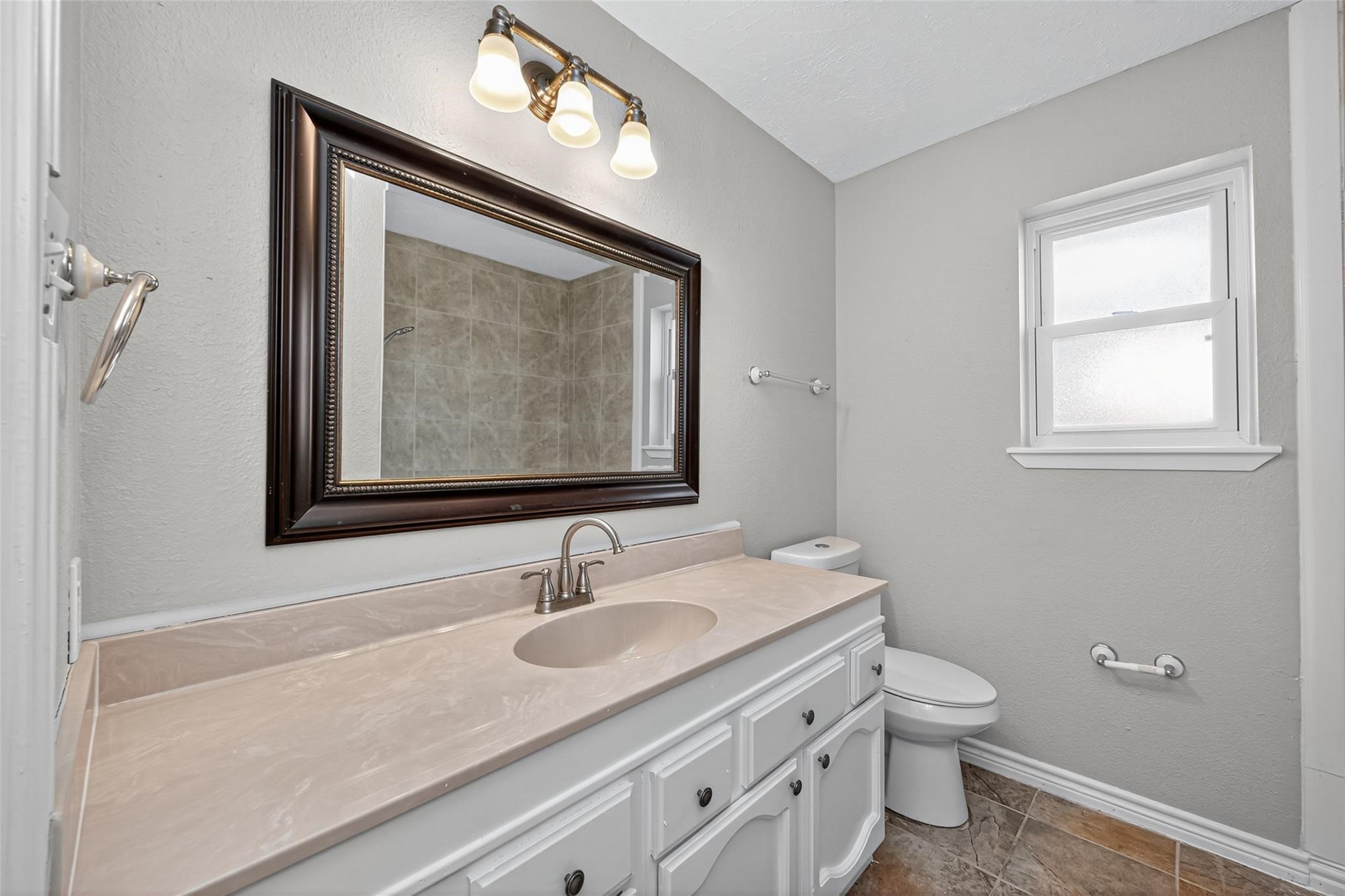 5834 Fallengate Drive Property Photo 3
