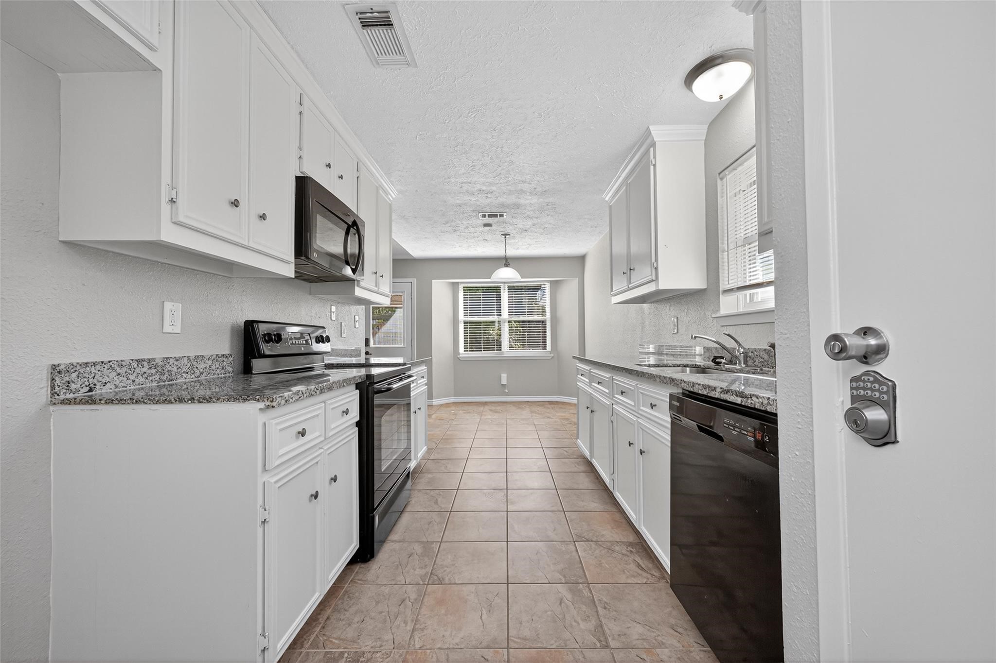 5834 Fallengate Drive Property Photo 12