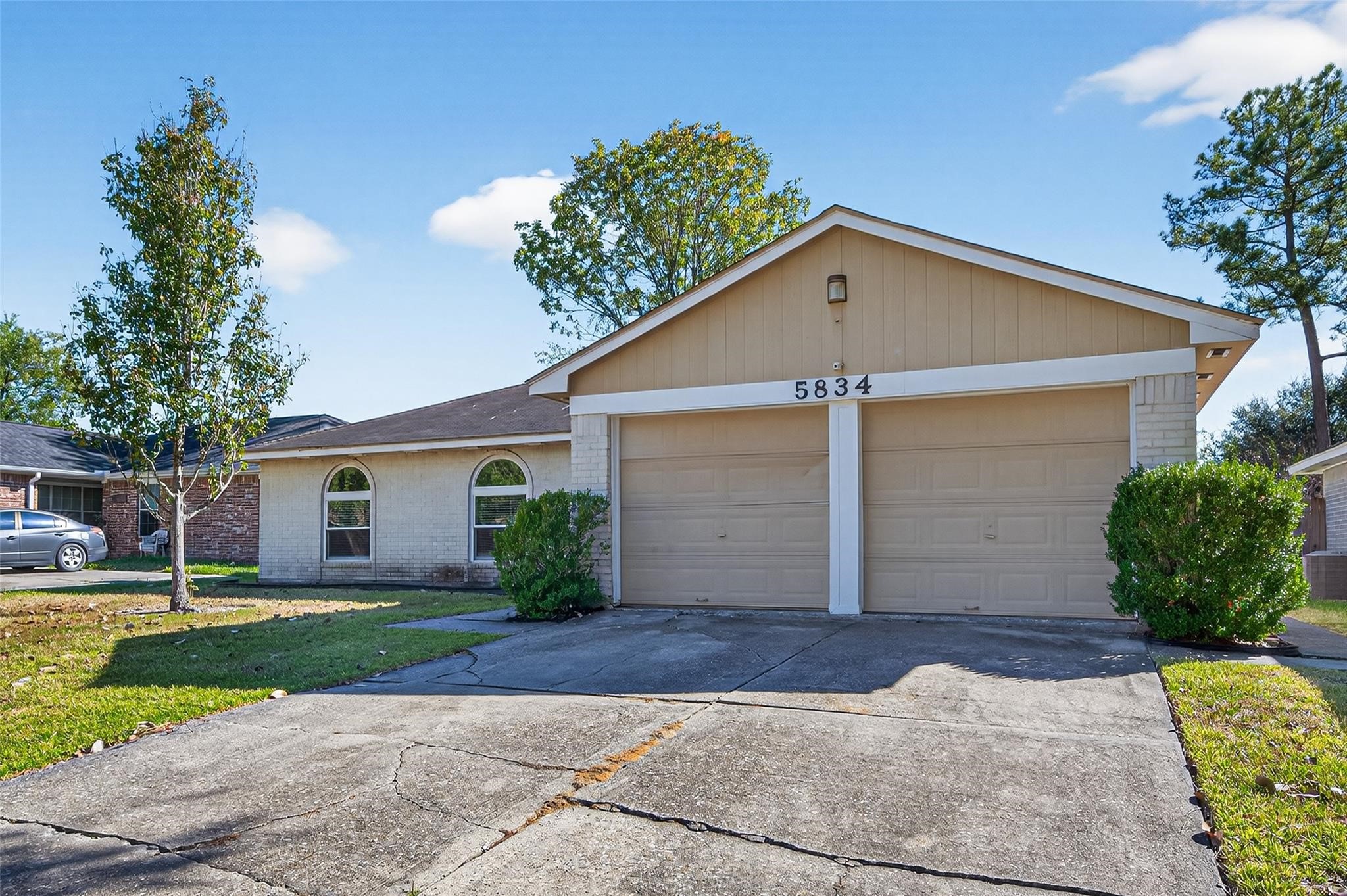 5834 Fallengate Drive Property Photo 13