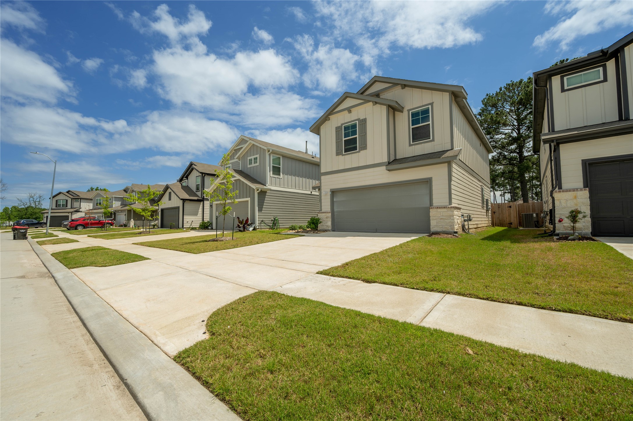 11723 Armadale Drive Property Photo 3