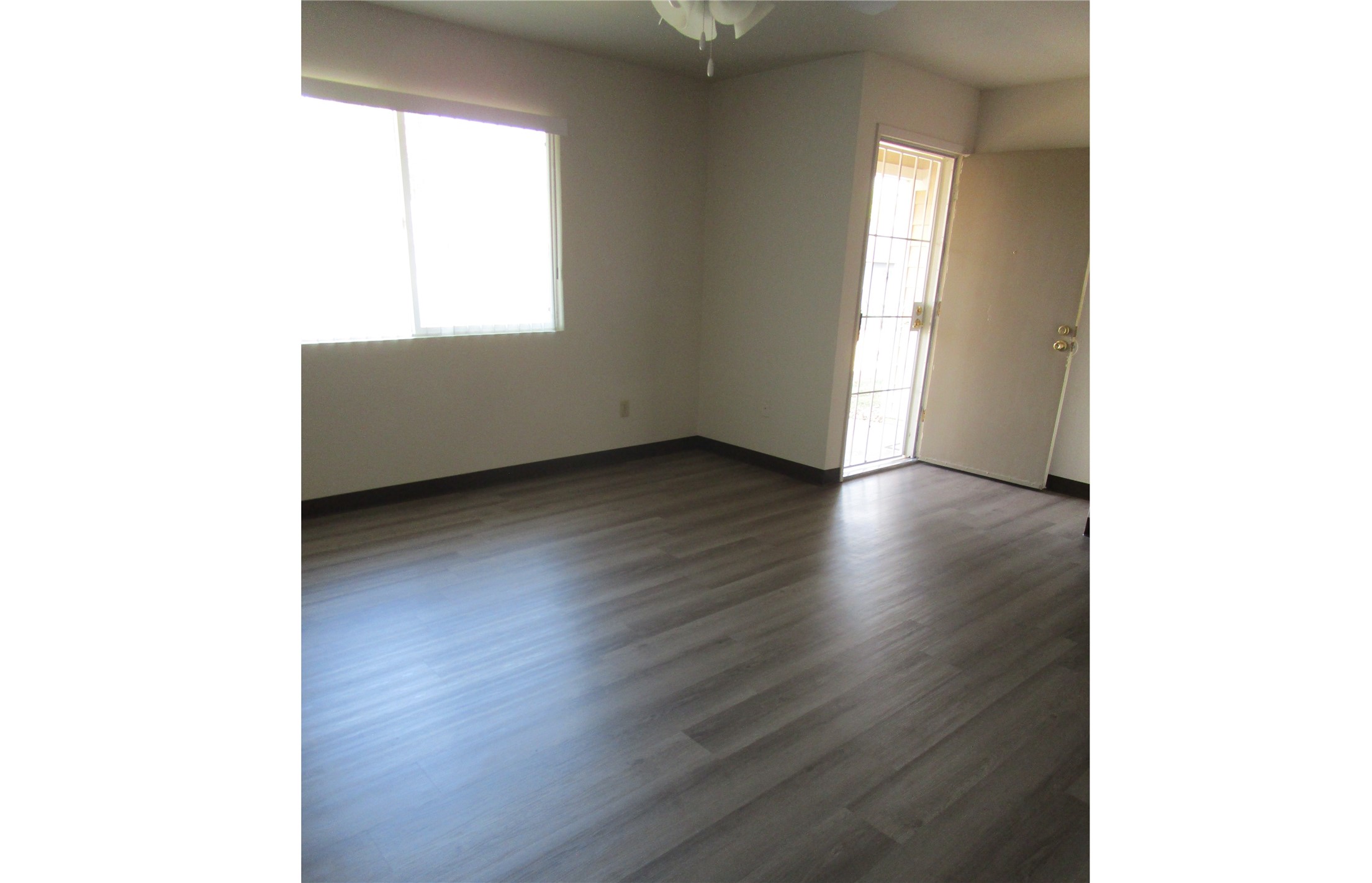 1526 Spruce Street Property Photo 5