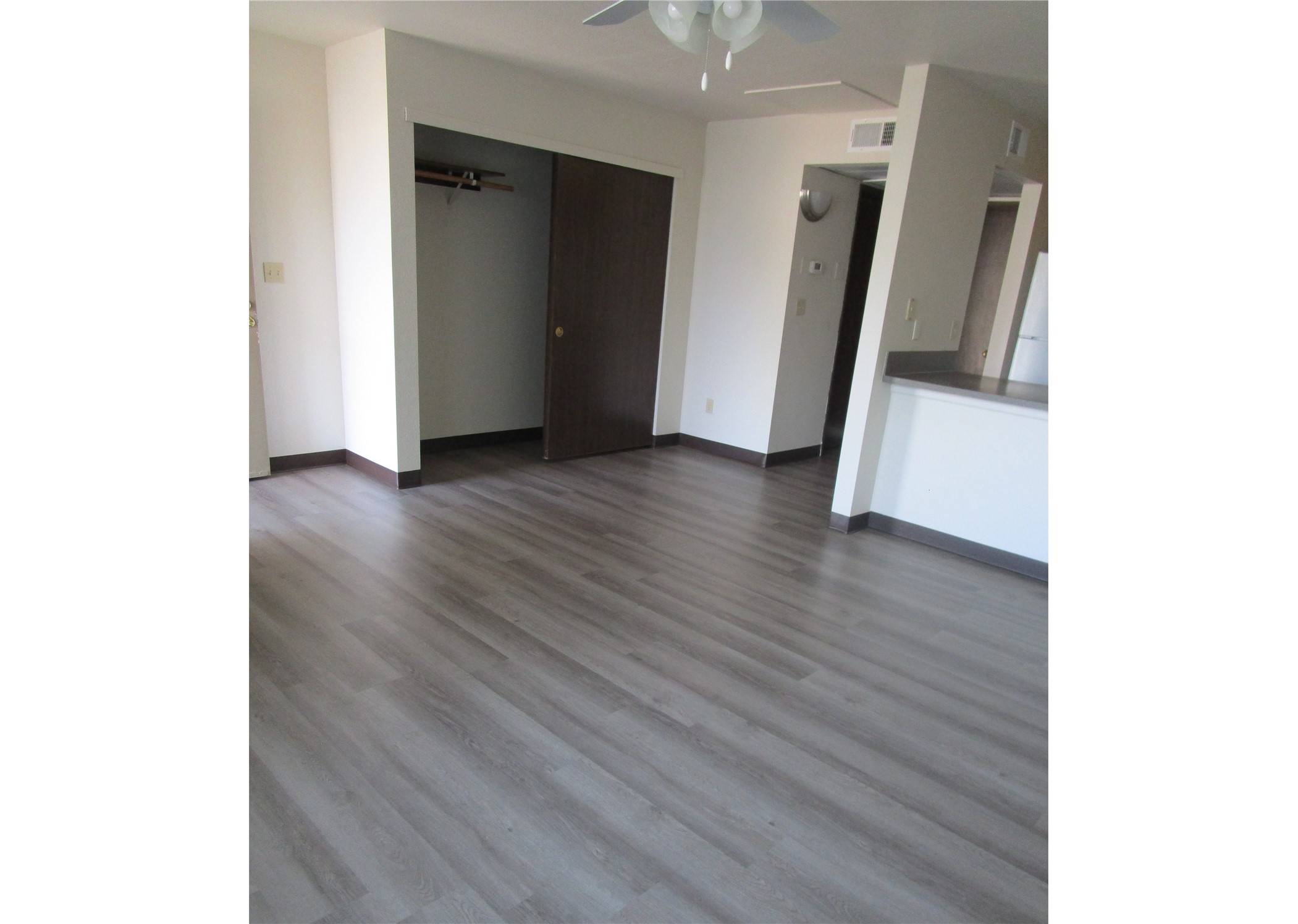 1526 Spruce Street Property Photo 6