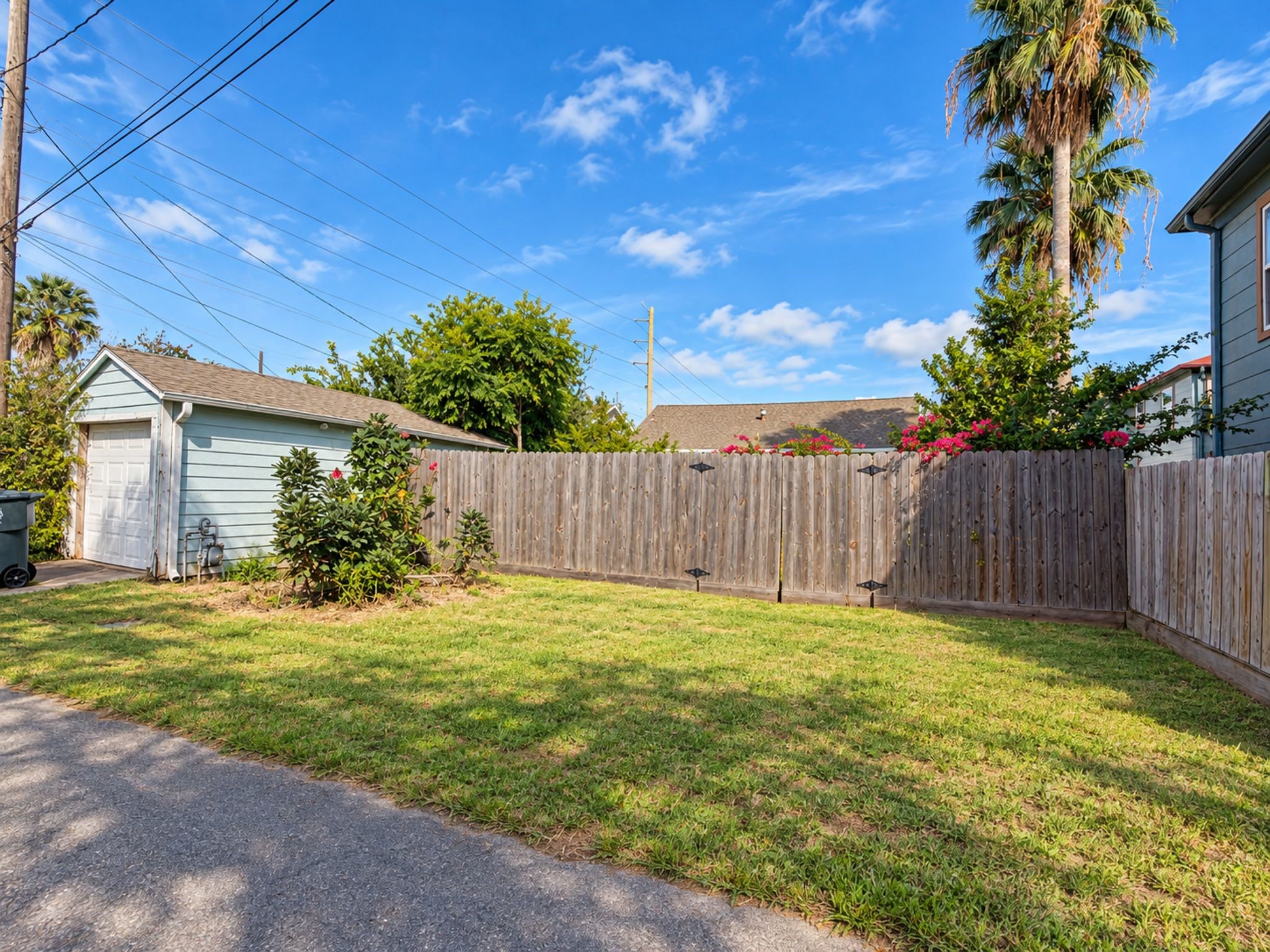 5223 Avenue O Property Photo 27