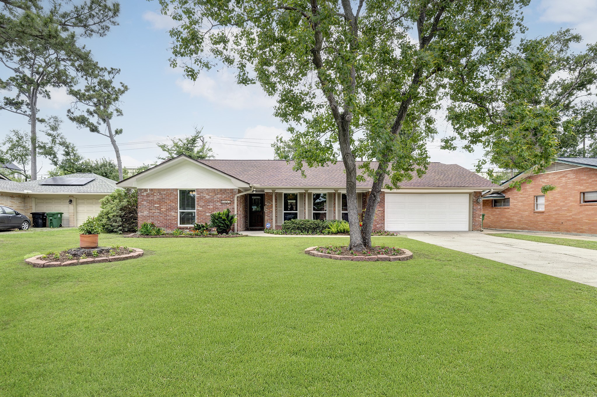 1111 Clovis Road Property Photo 1