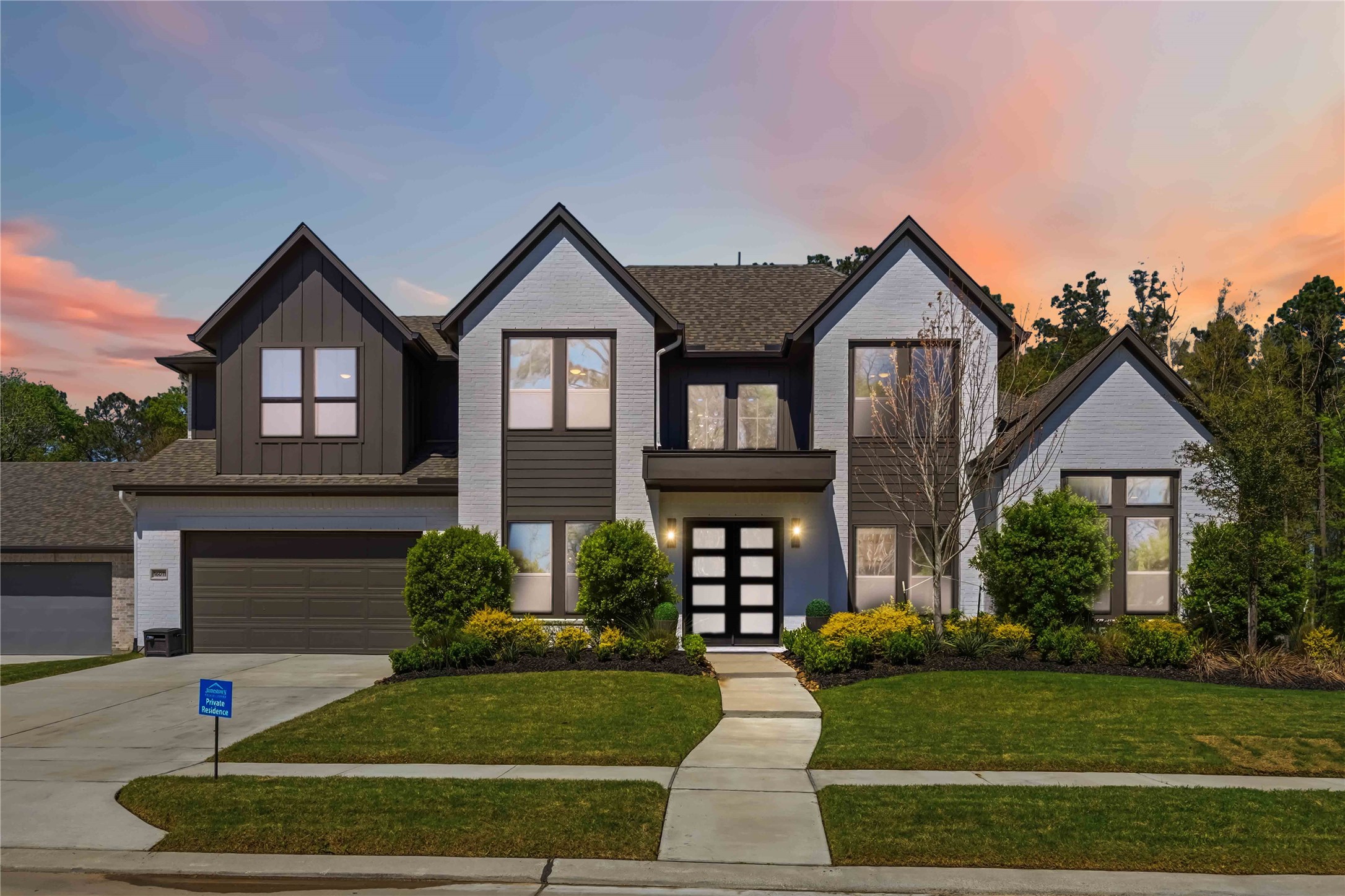 16011 Bonjour Boulevard Property Photo 1