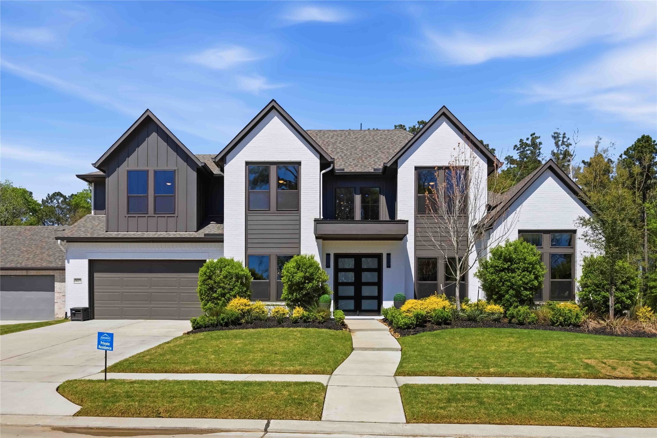 16011 Bonjour Boulevard Property Photo 2