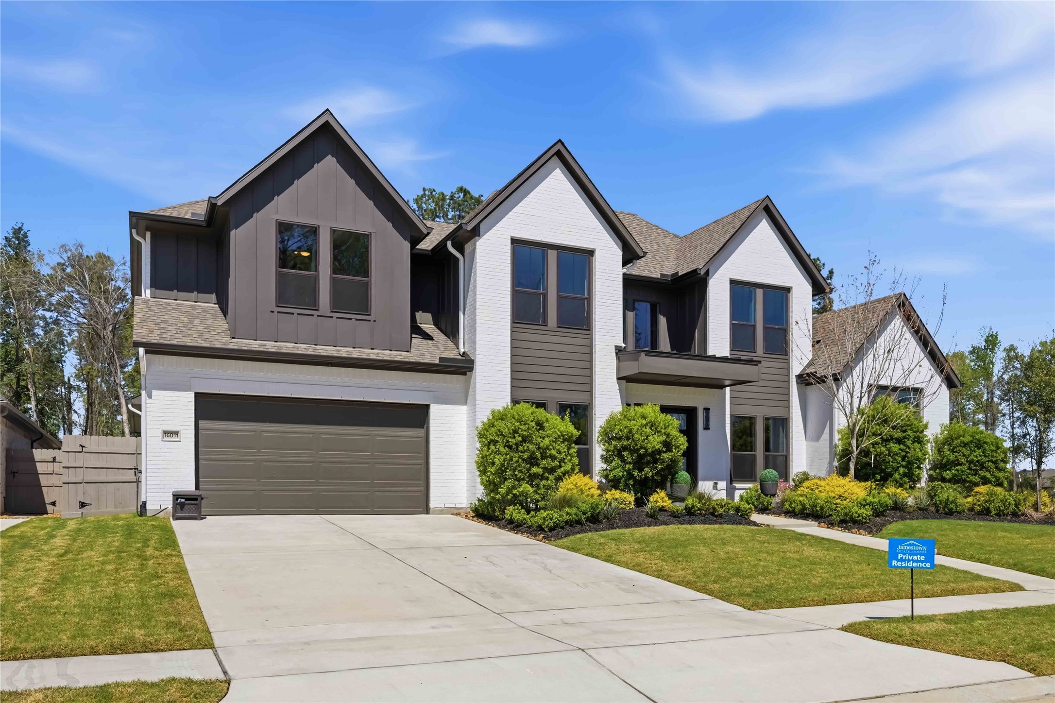 16011 Bonjour Boulevard Property Photo 3