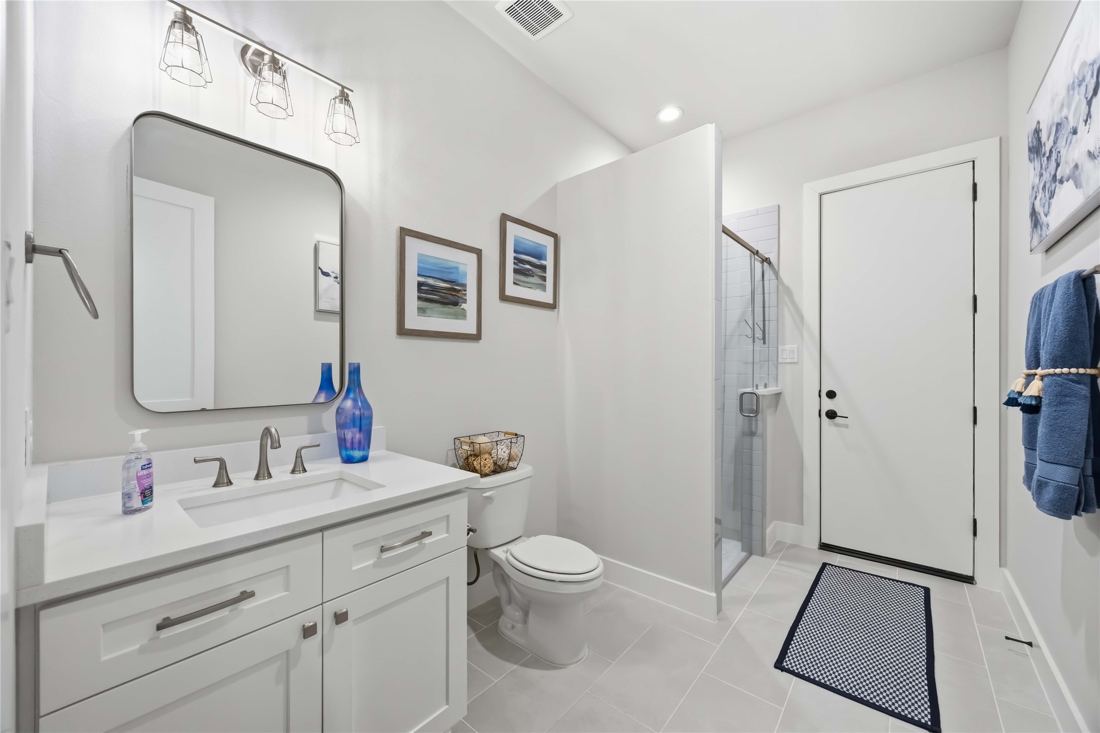 16011 Bonjour Boulevard Property Photo 31