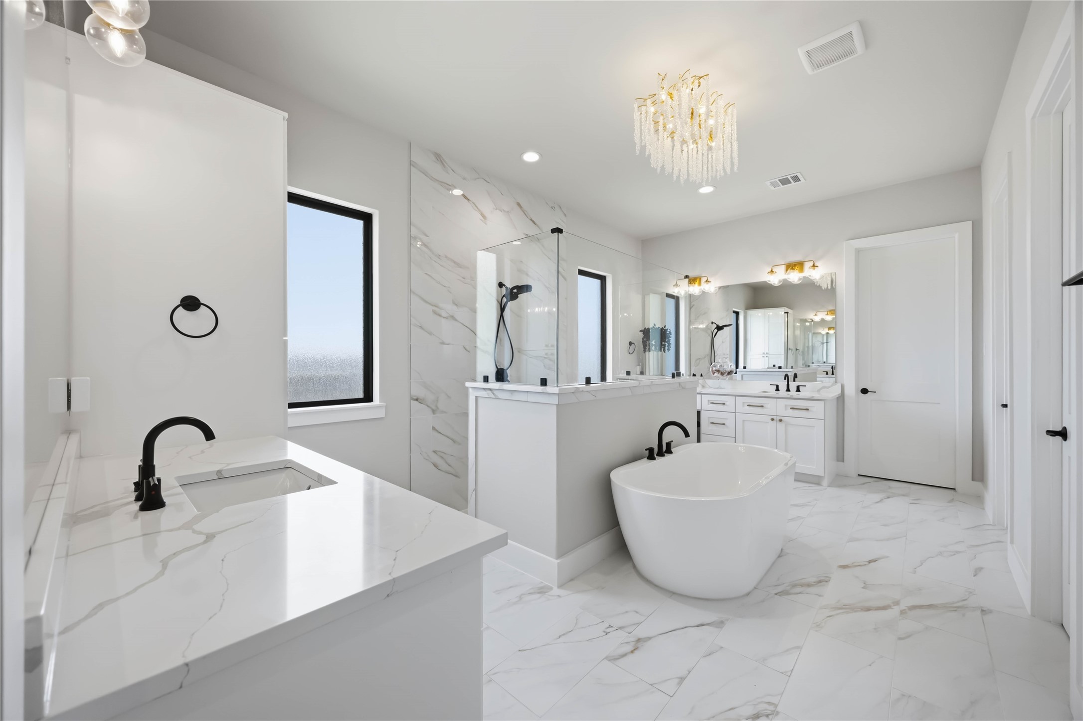 16011 Bonjour Boulevard Property Photo 36