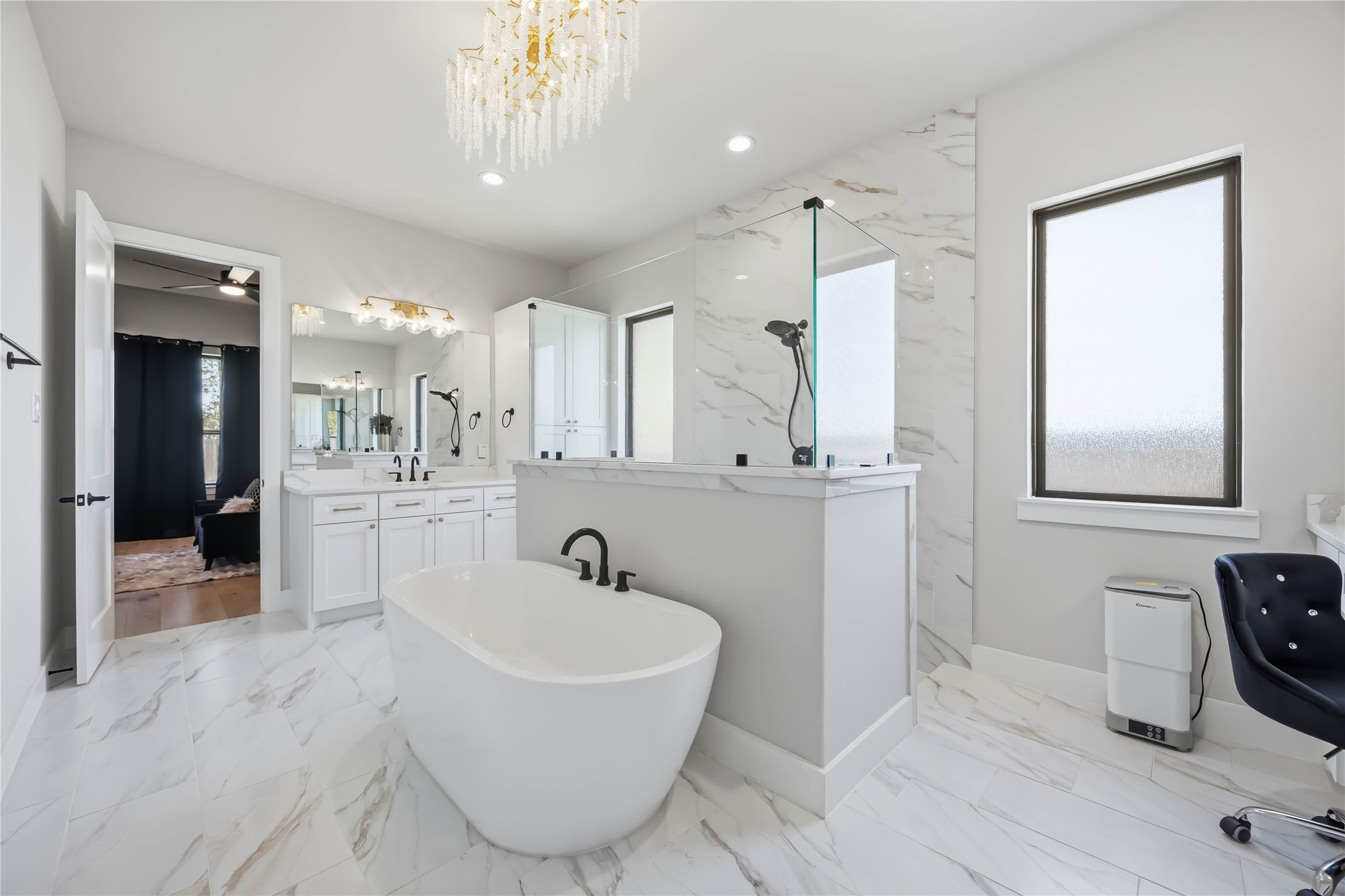 16011 Bonjour Boulevard Property Photo 37
