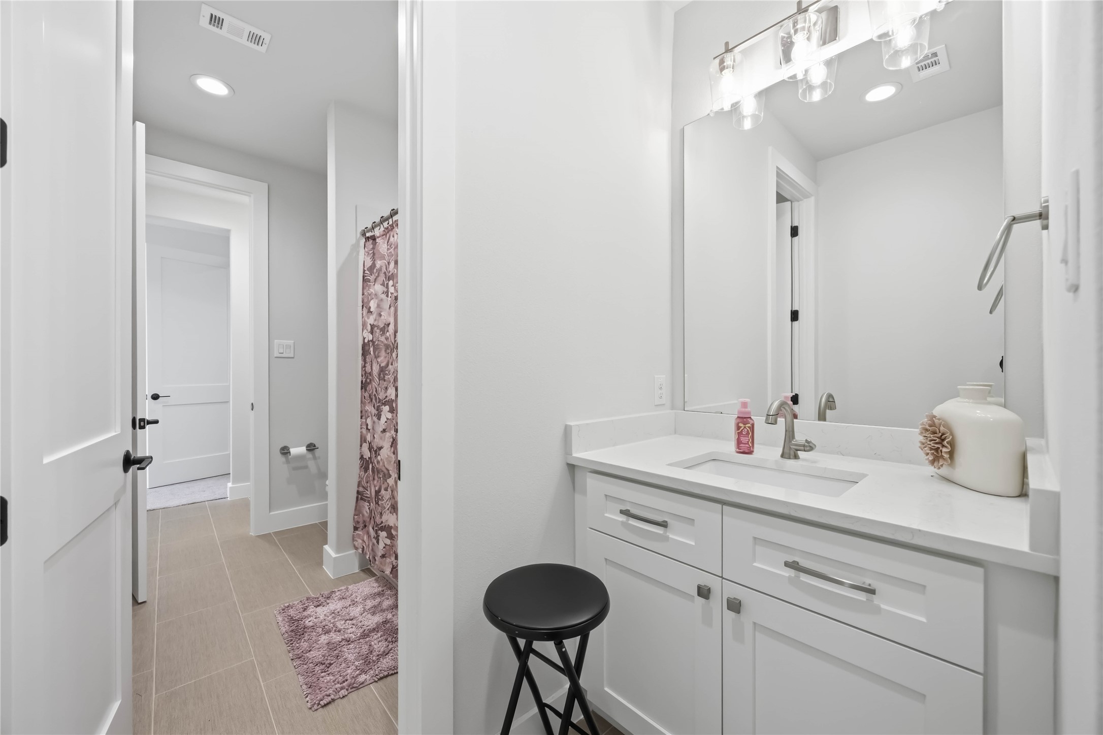 16011 Bonjour Boulevard Property Photo 42