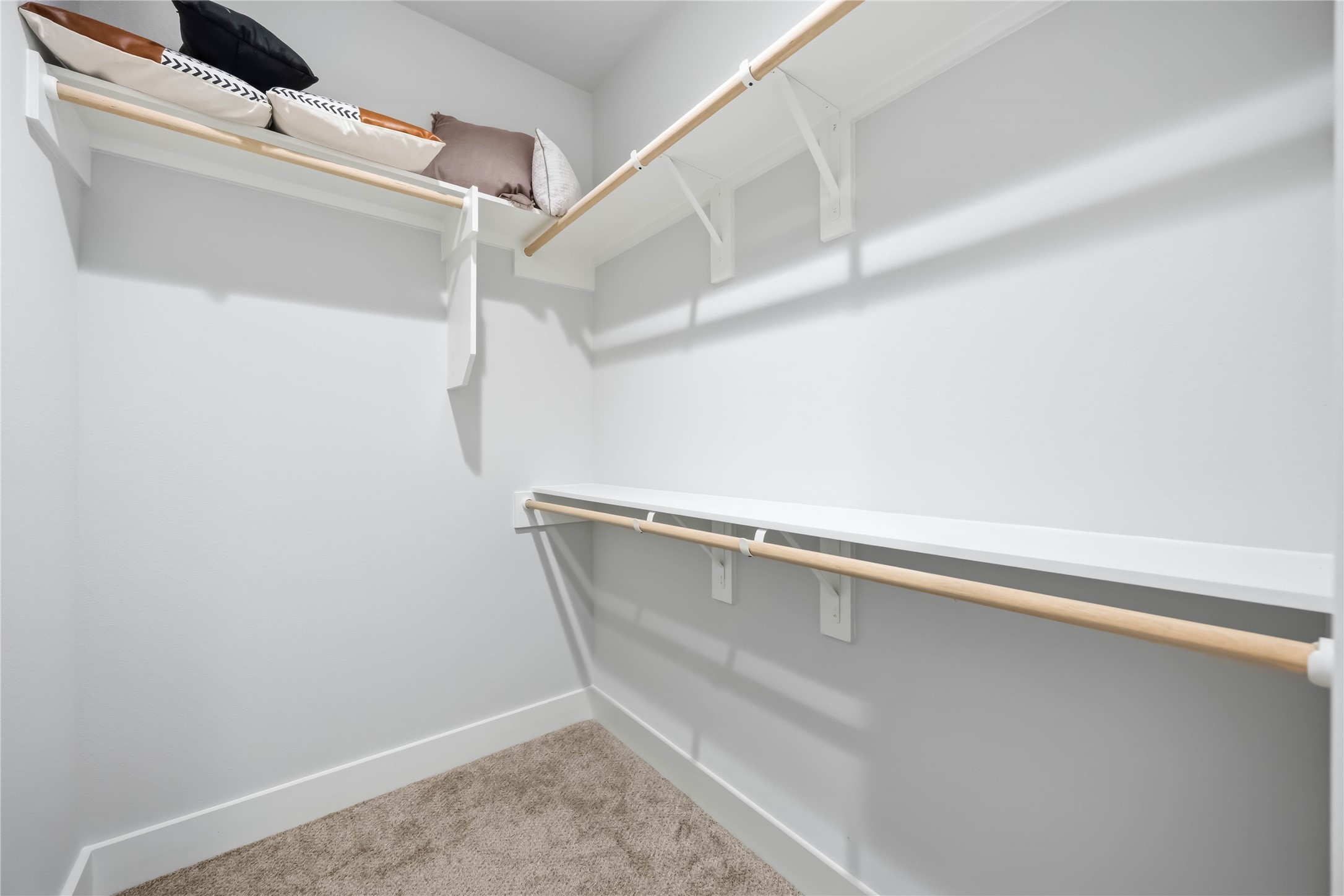 16011 Bonjour Boulevard Property Photo 47