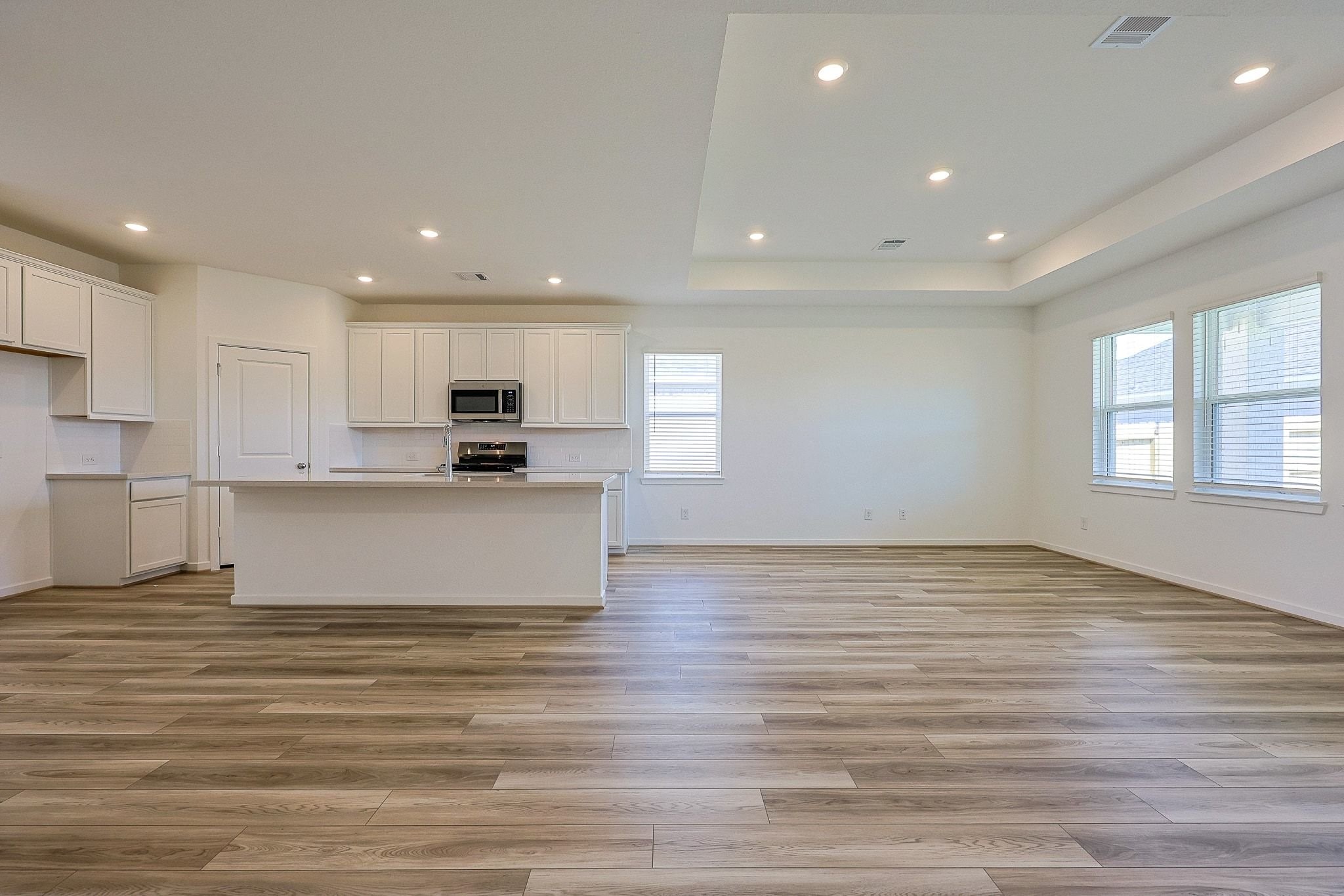 21510 Banpo Bend Drive Property Photo 8