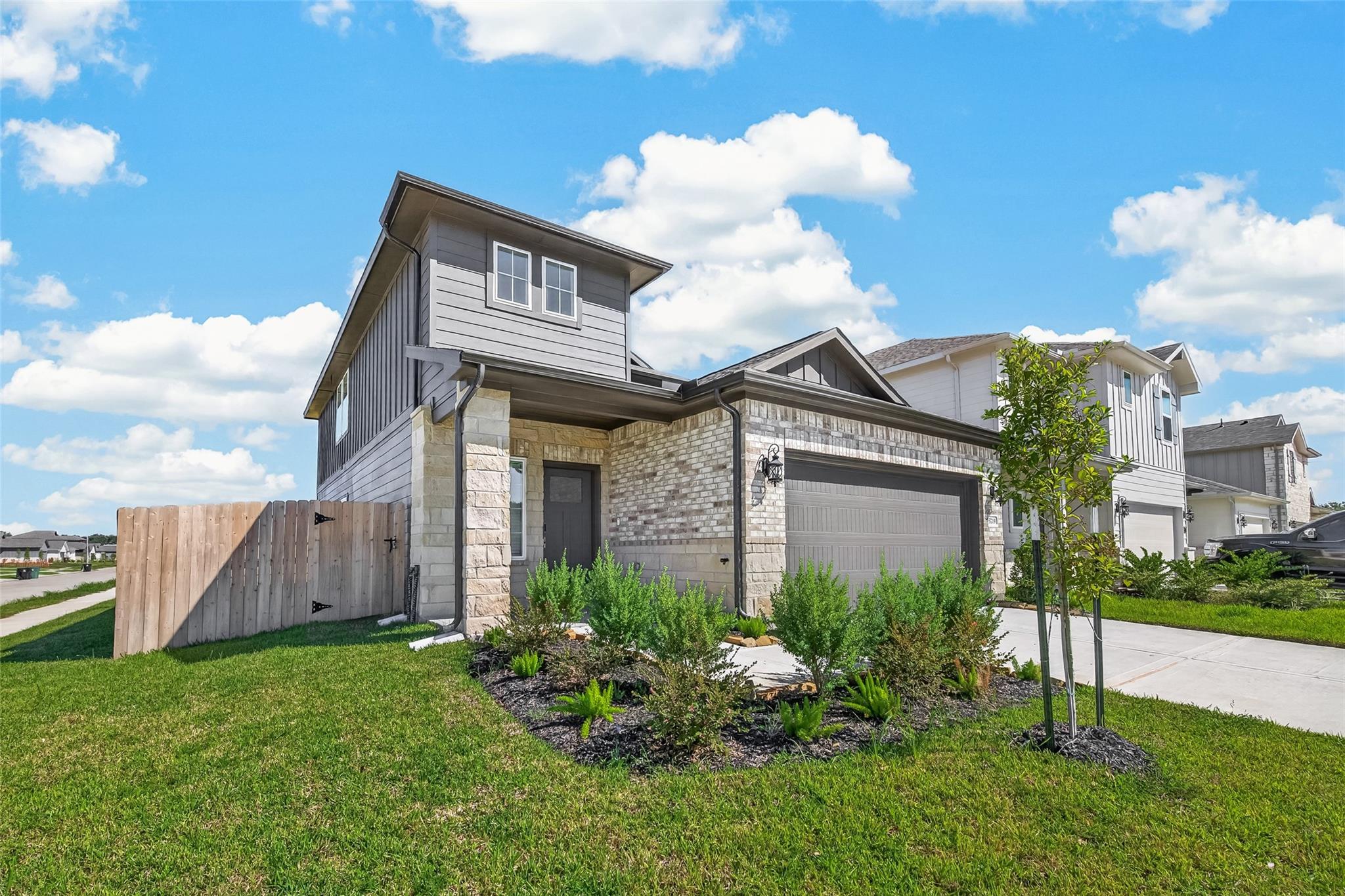5719 Adamite Way Property Photo 3