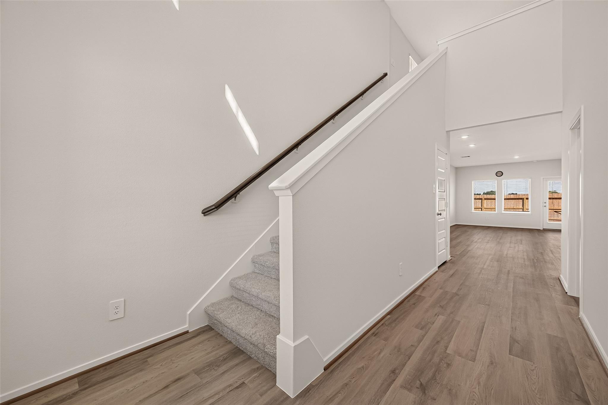 5719 Adamite Way Property Photo 6