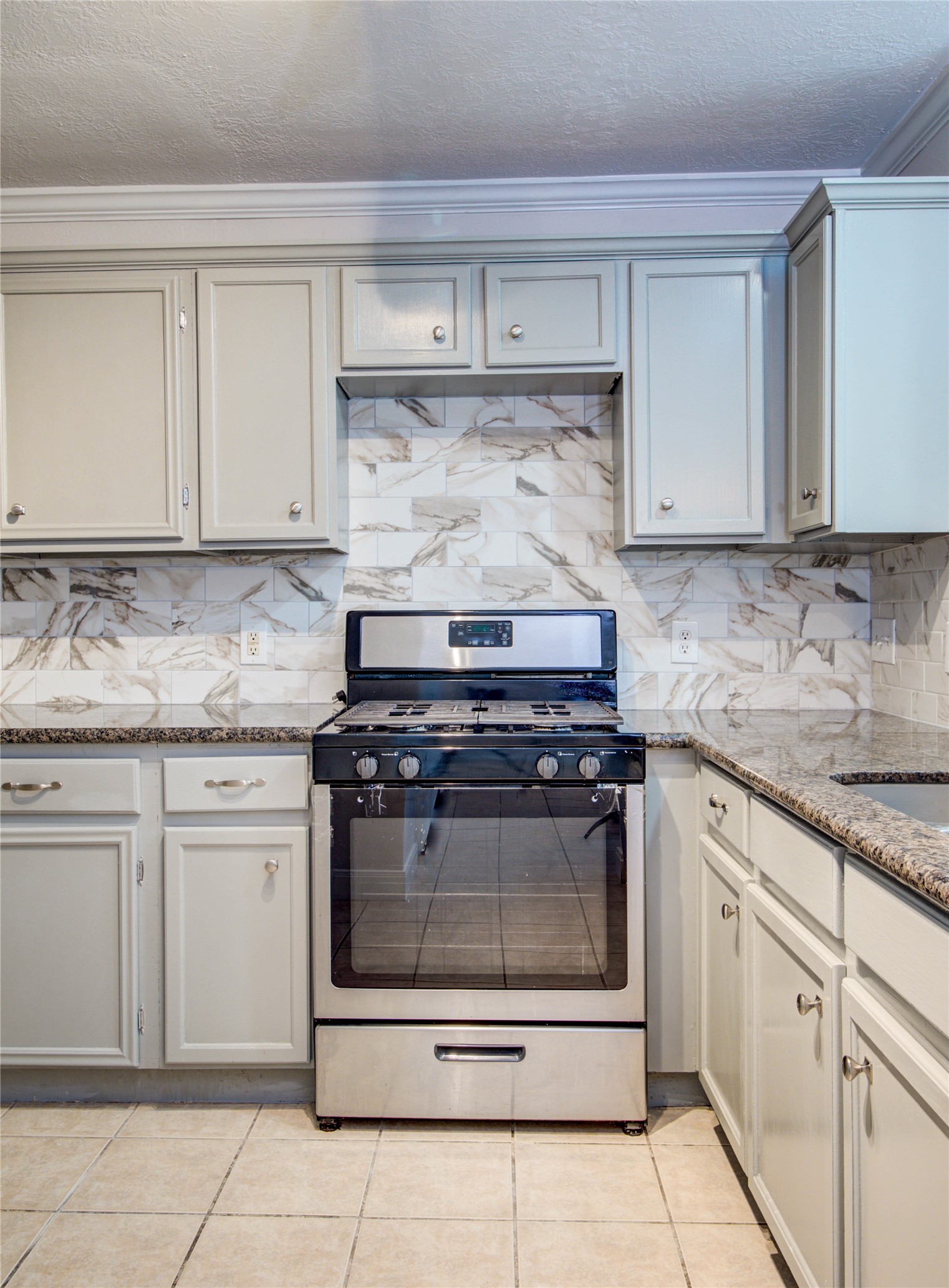 4218 Field Meadow Drive Property Photo 10