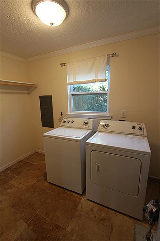 6534 Sivley Street Property Photo 12