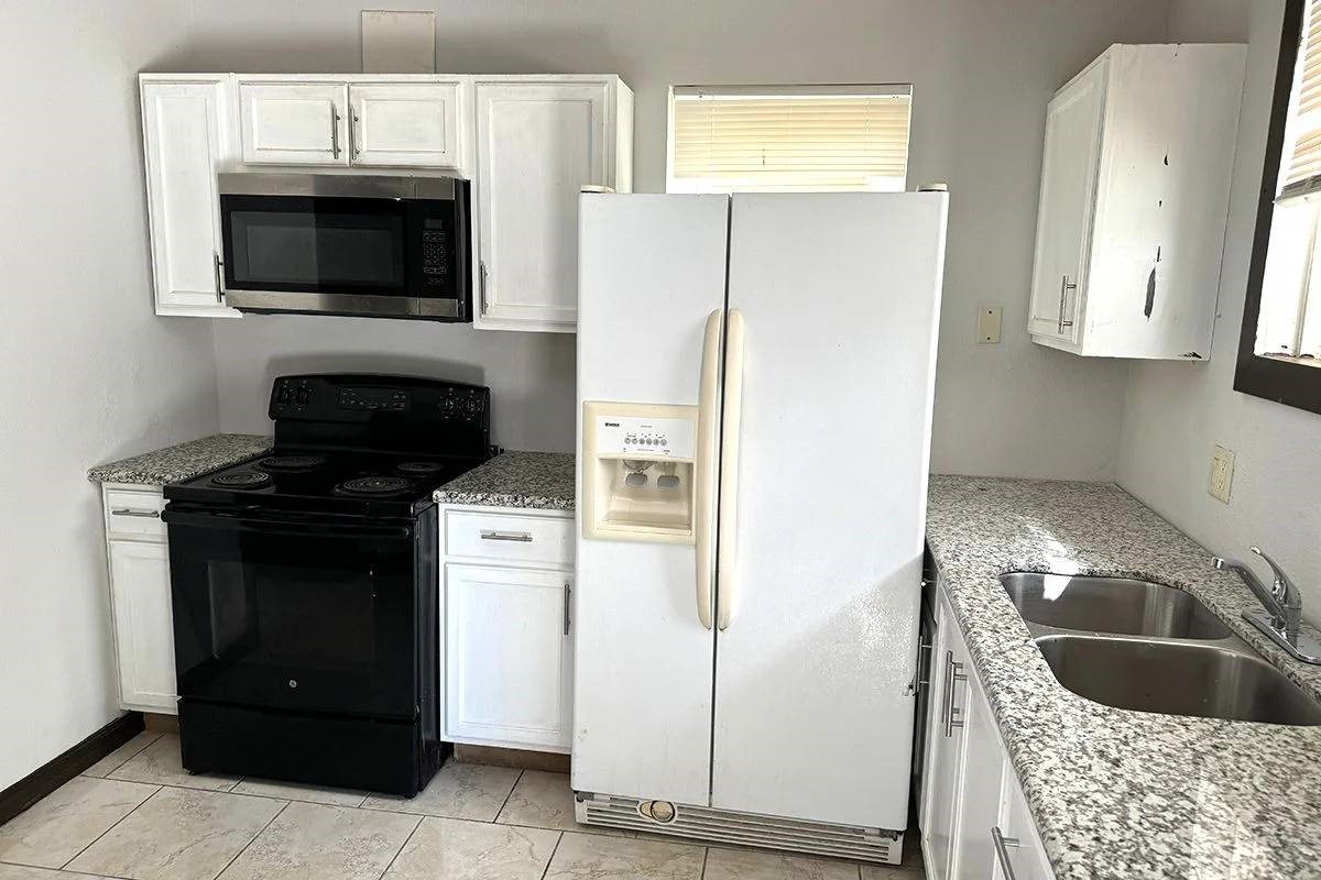 2824 Isabella Street Property Photo 6