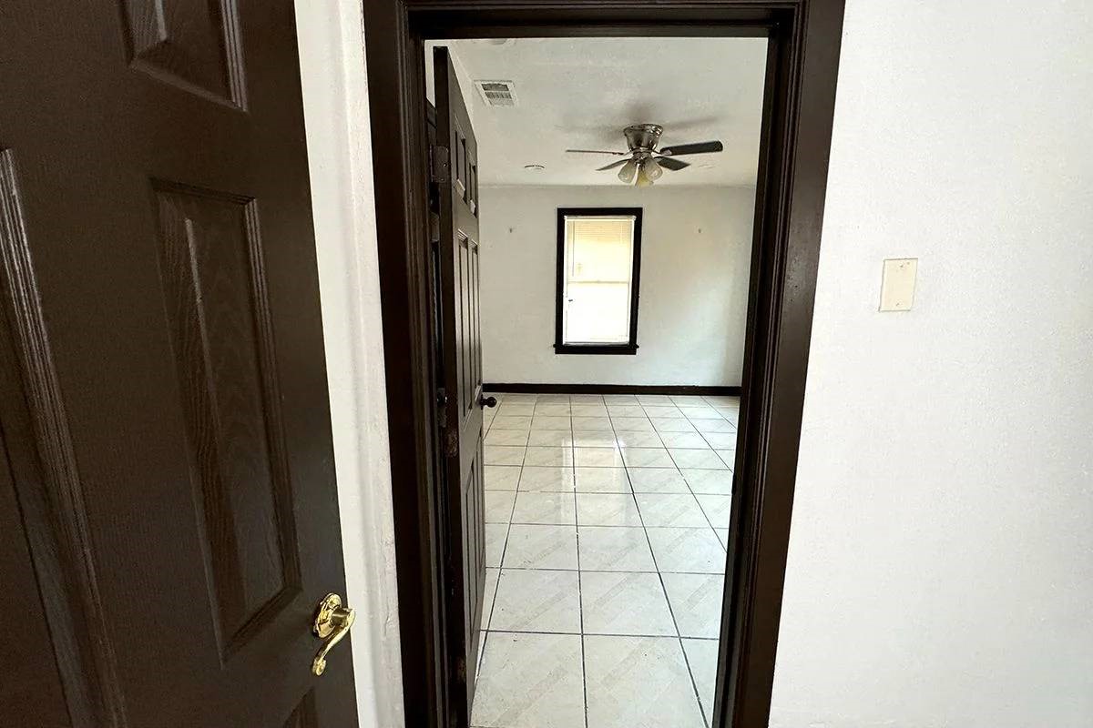 2824 Isabella Street Property Photo 7