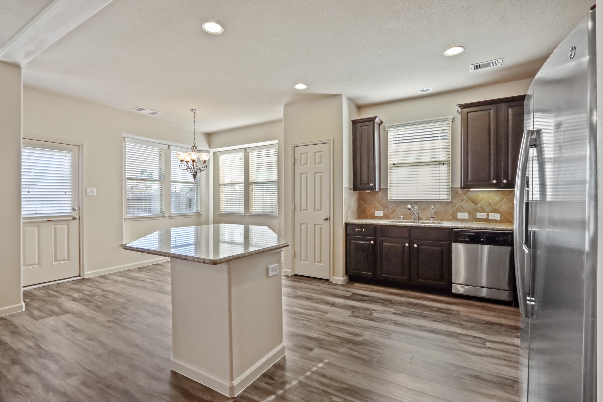 12911 Misty Lantern Lane Property Photo 4