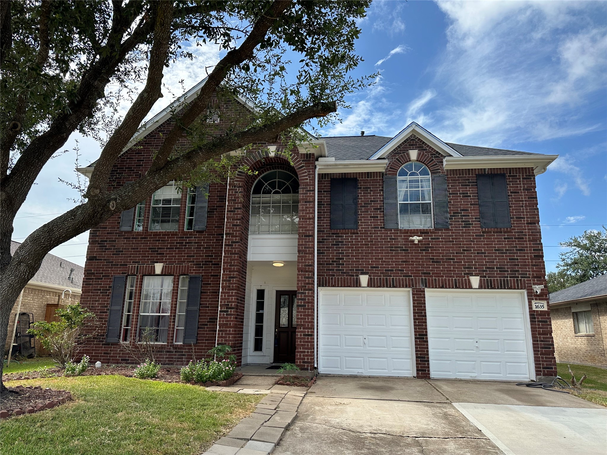 1635 Buckwood Court Property Photo 10