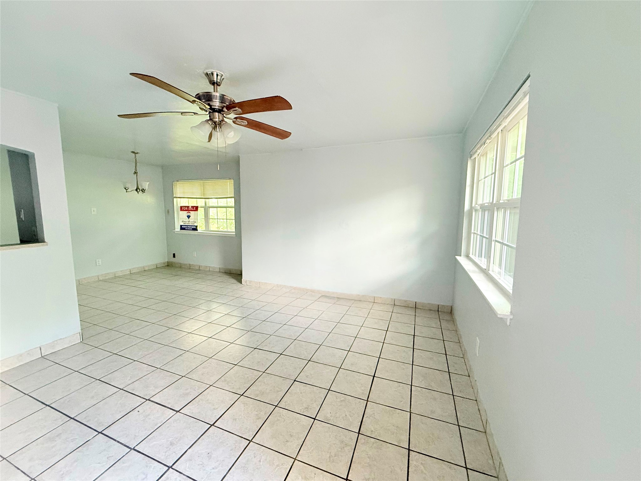 12027 Greenwood Forest Dr Drive 29d Property Photo 4