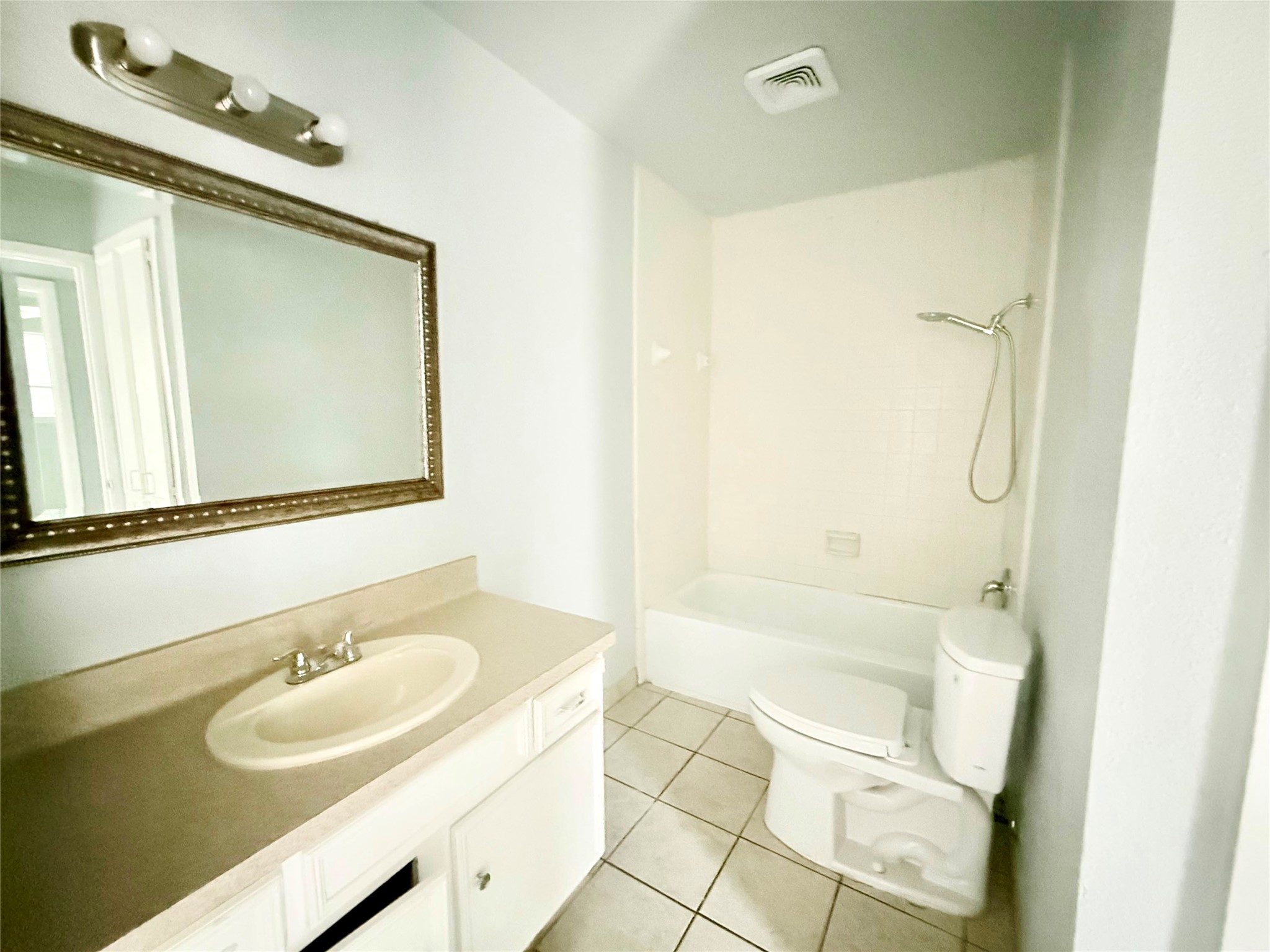 12027 Greenwood Forest Dr Drive 29d Property Photo 13