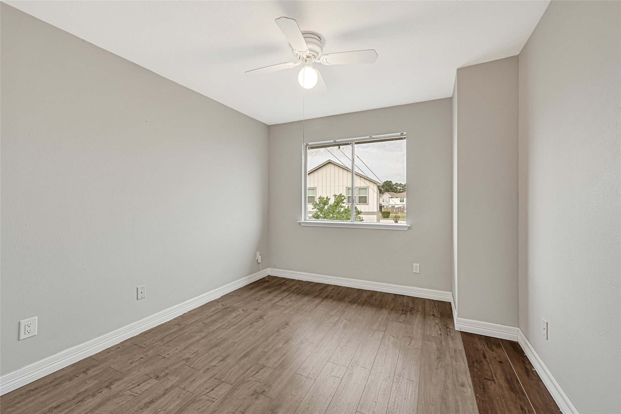 11727 Rolling Stream Drive Property Photo 19