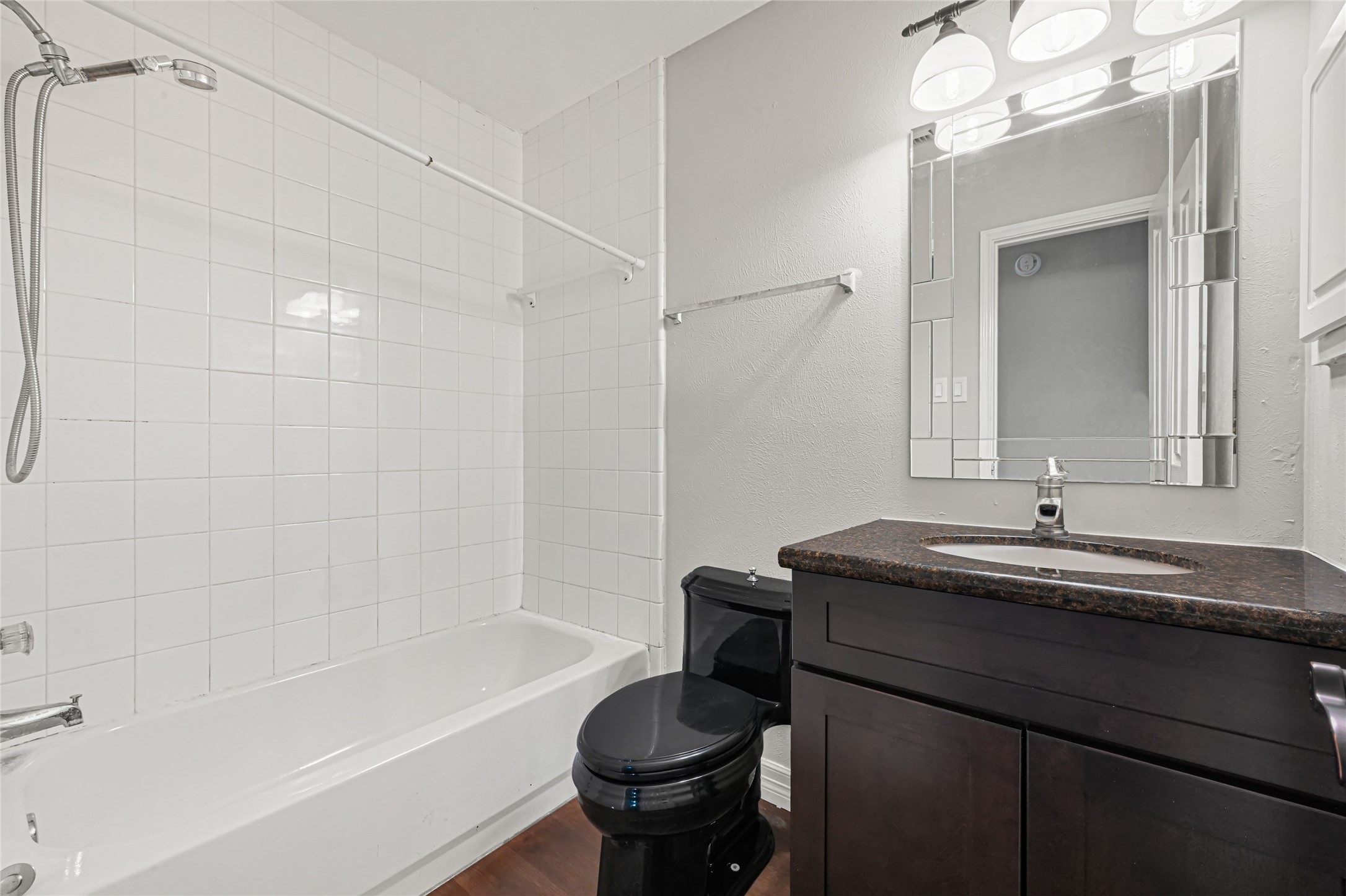 11727 Rolling Stream Drive Property Photo 22