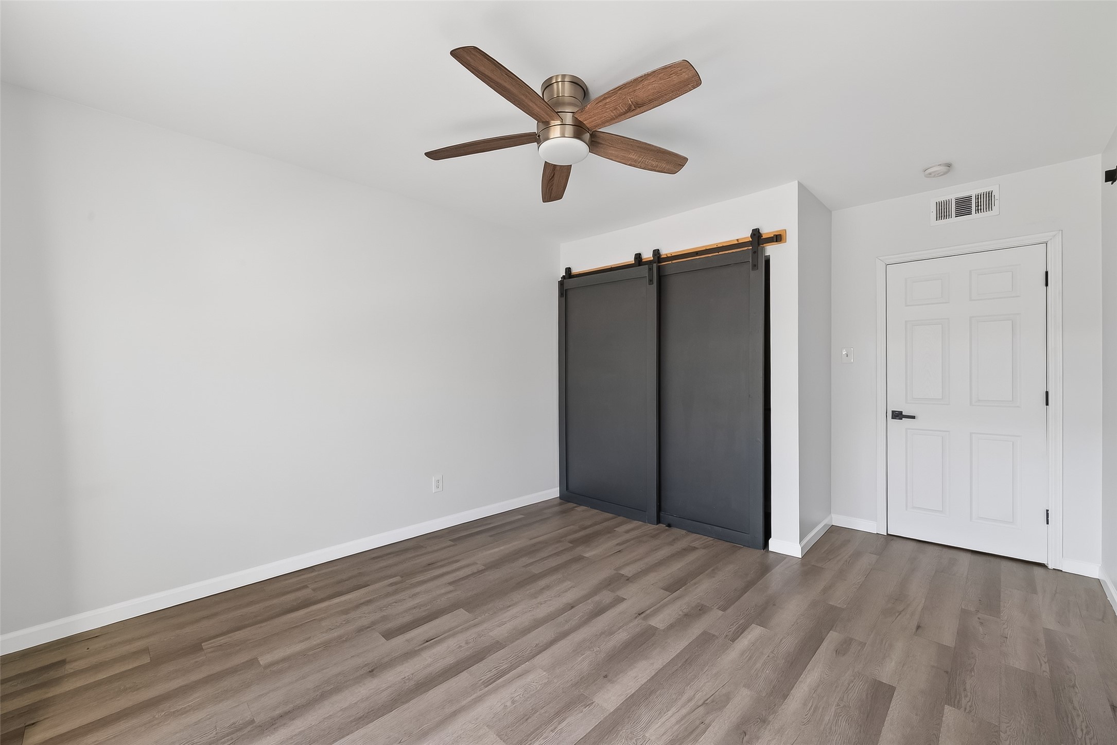 1811 Stoney Brook Drive 91 Property Photo 19