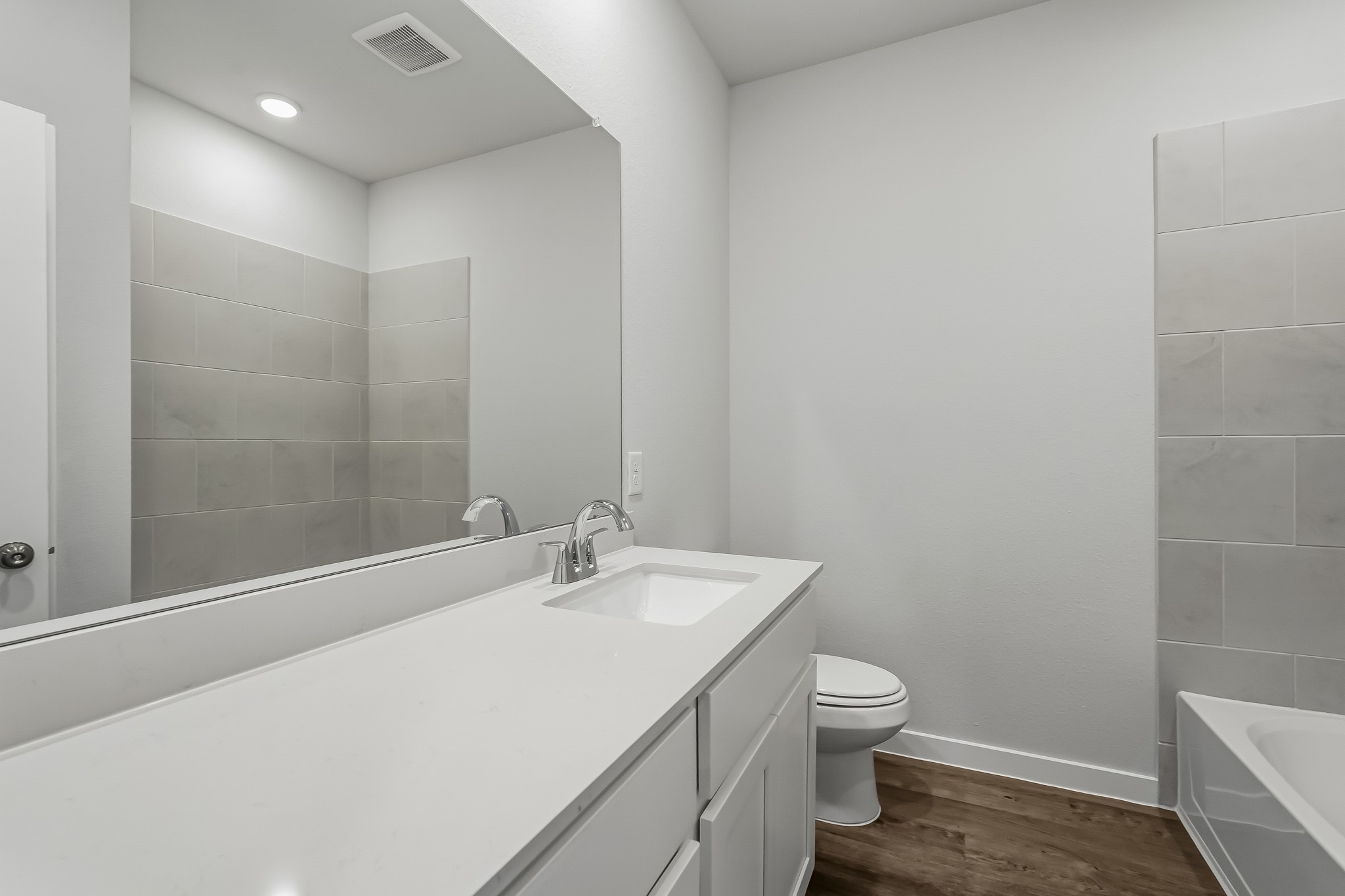 10627 Crockett Meadows Boulevard Property Photo 6