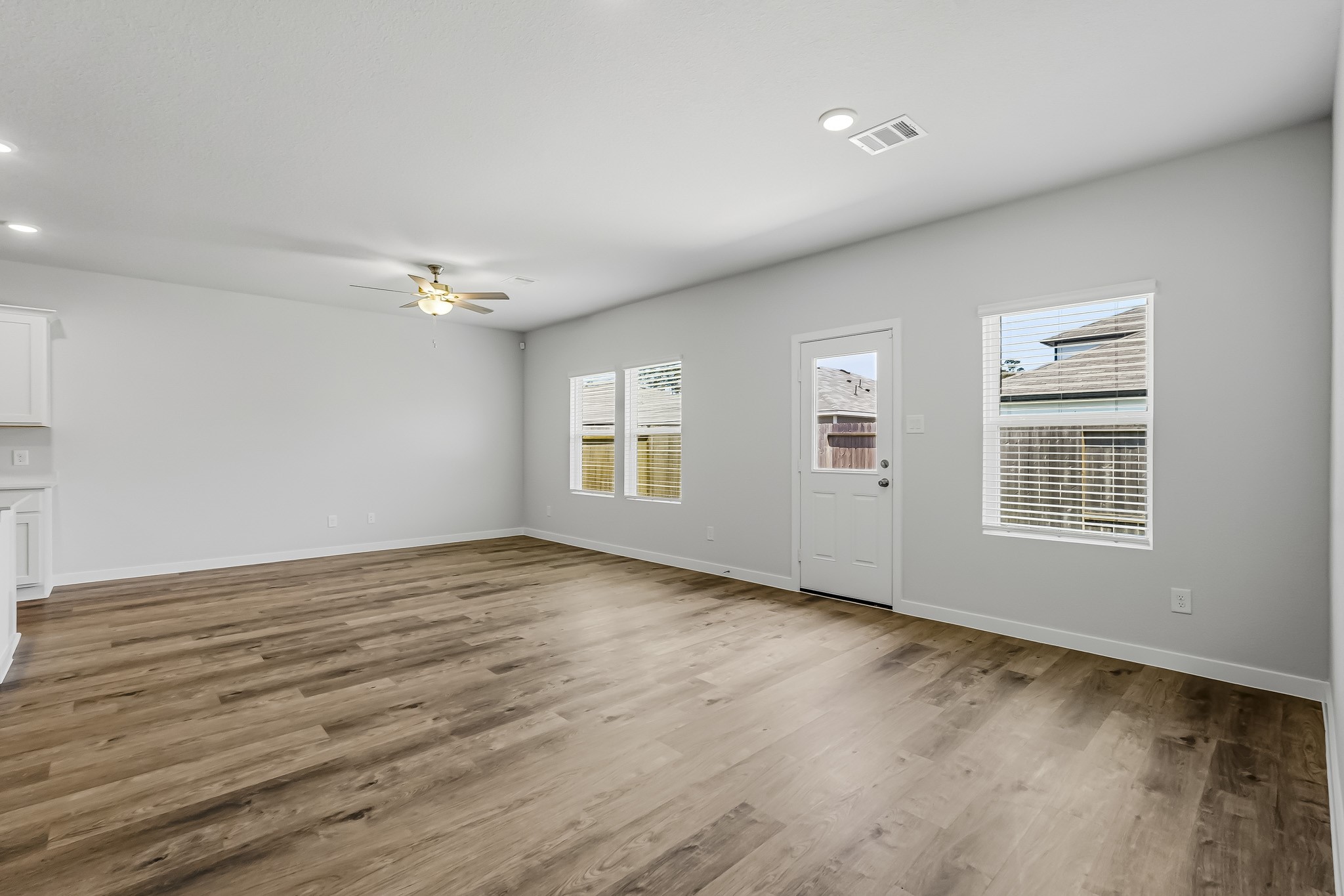 10627 Crockett Meadows Boulevard Property Photo 14