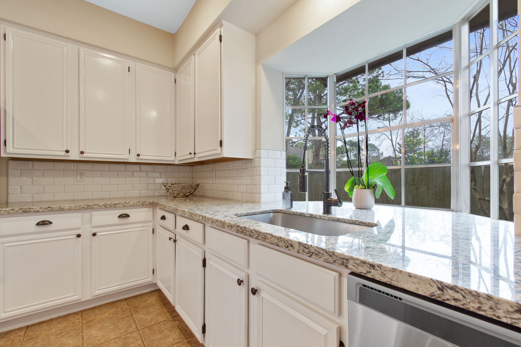 14806 Cedar Isle Drive Property Photo 12