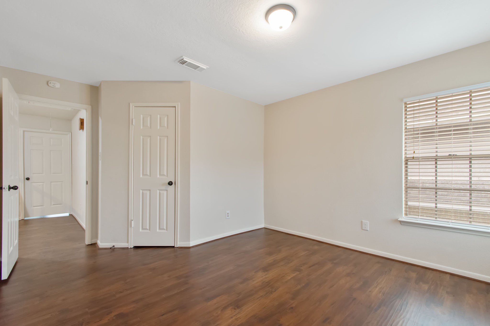 14806 Cedar Isle Drive Property Photo 13