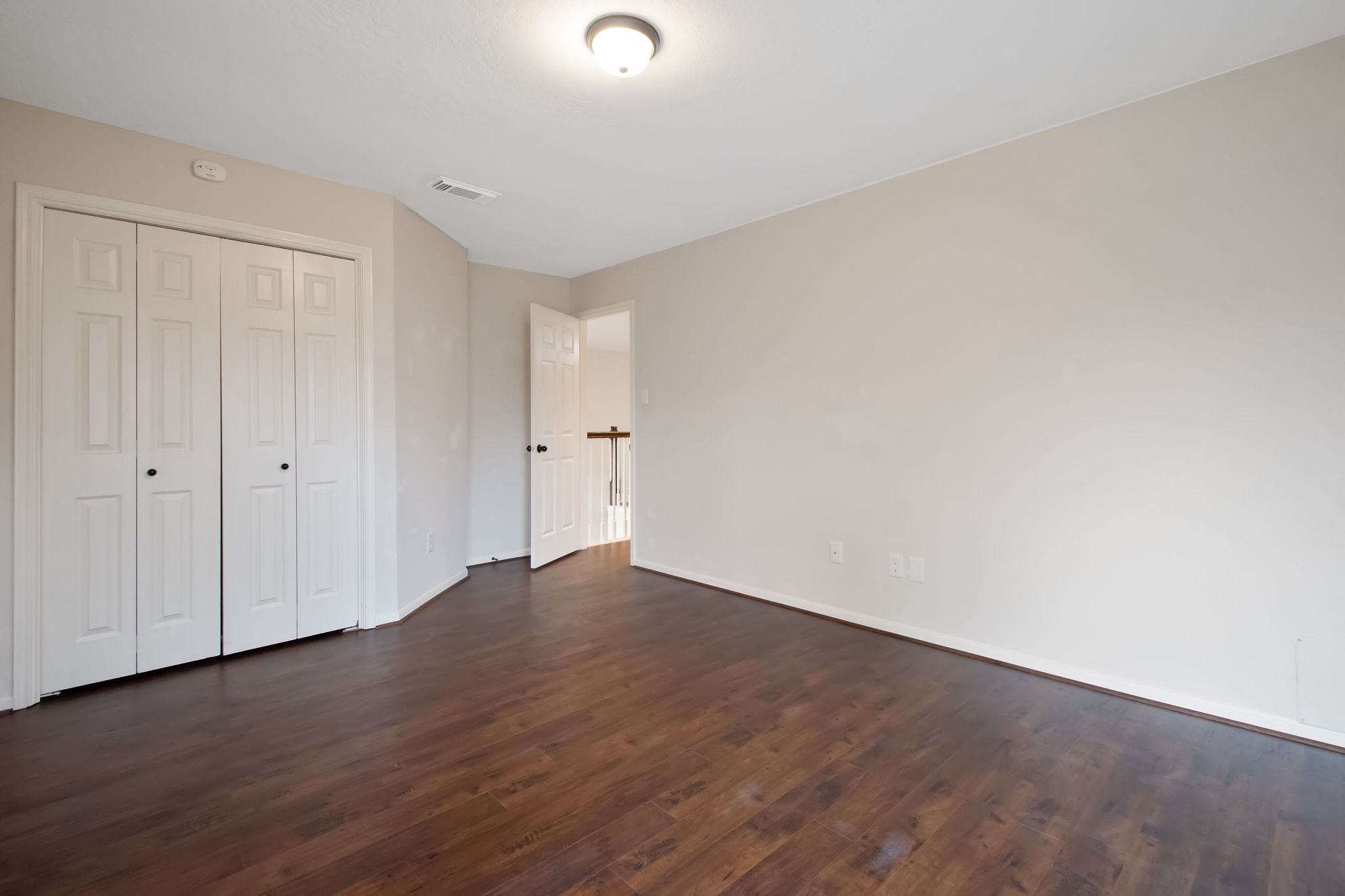 14806 Cedar Isle Drive Property Photo 16