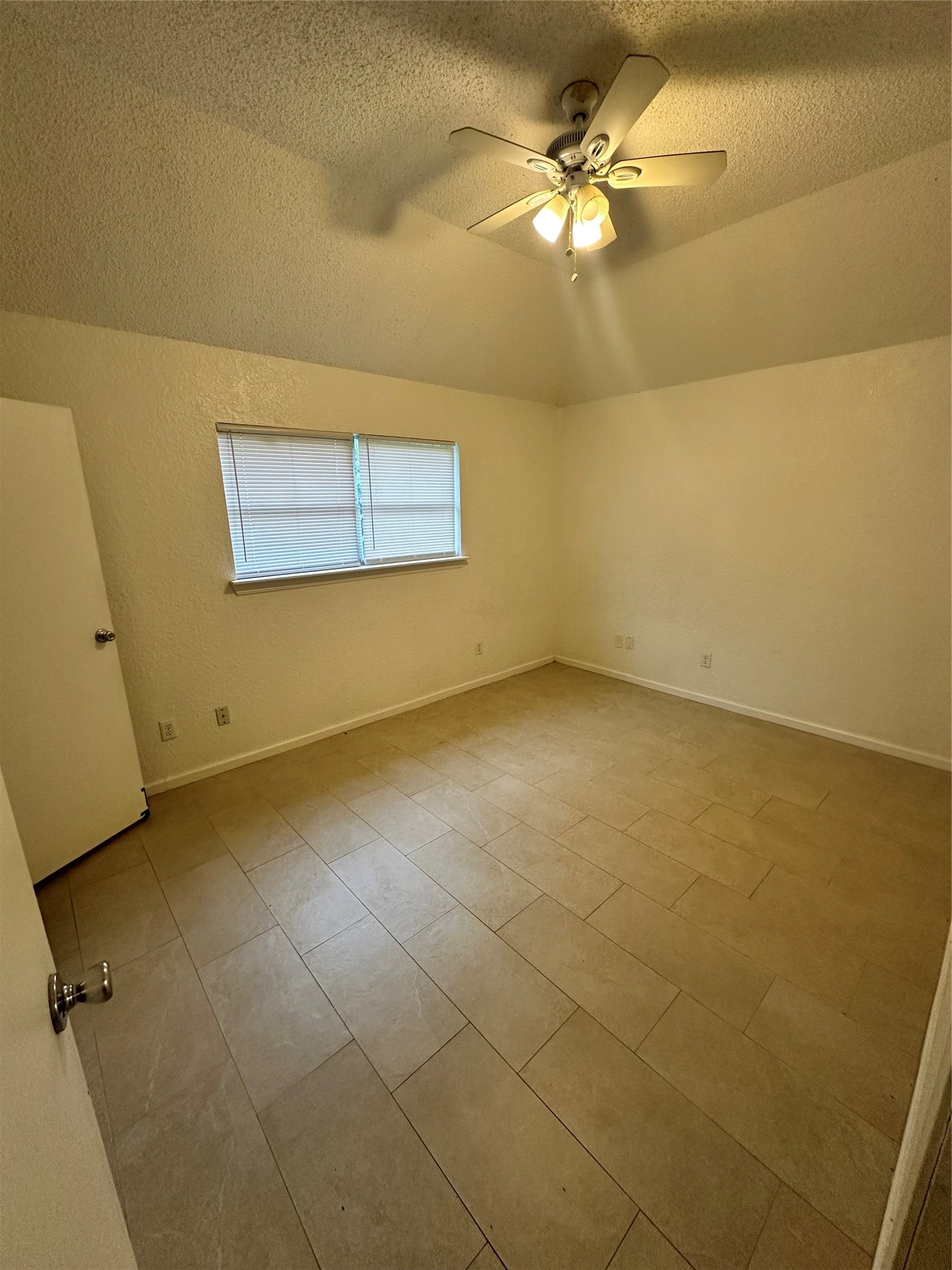 2722 8th Avenue N Property Photo 6
