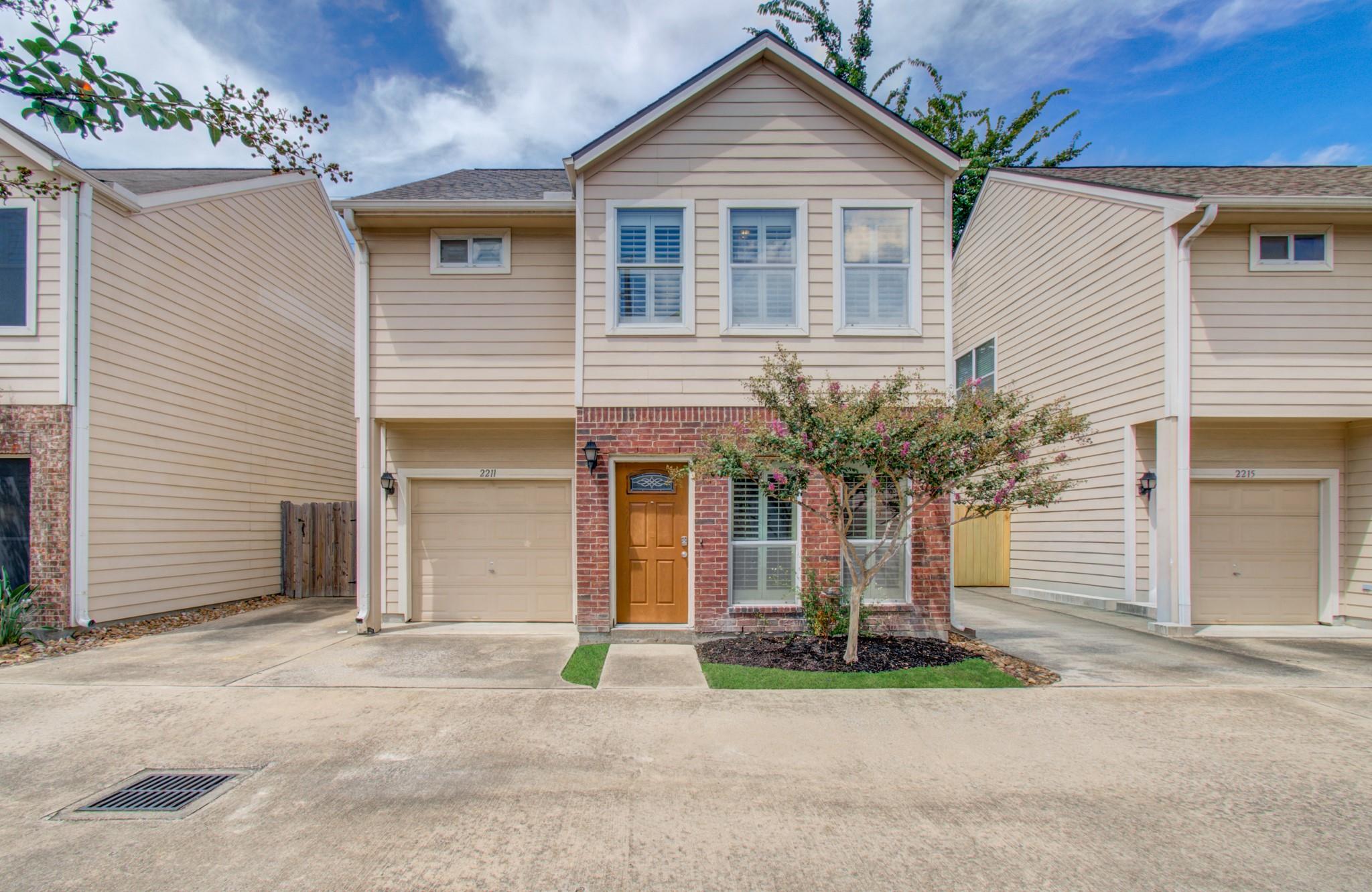 2211 Naomi Street, Houston Tx 77054 Property Photo 1