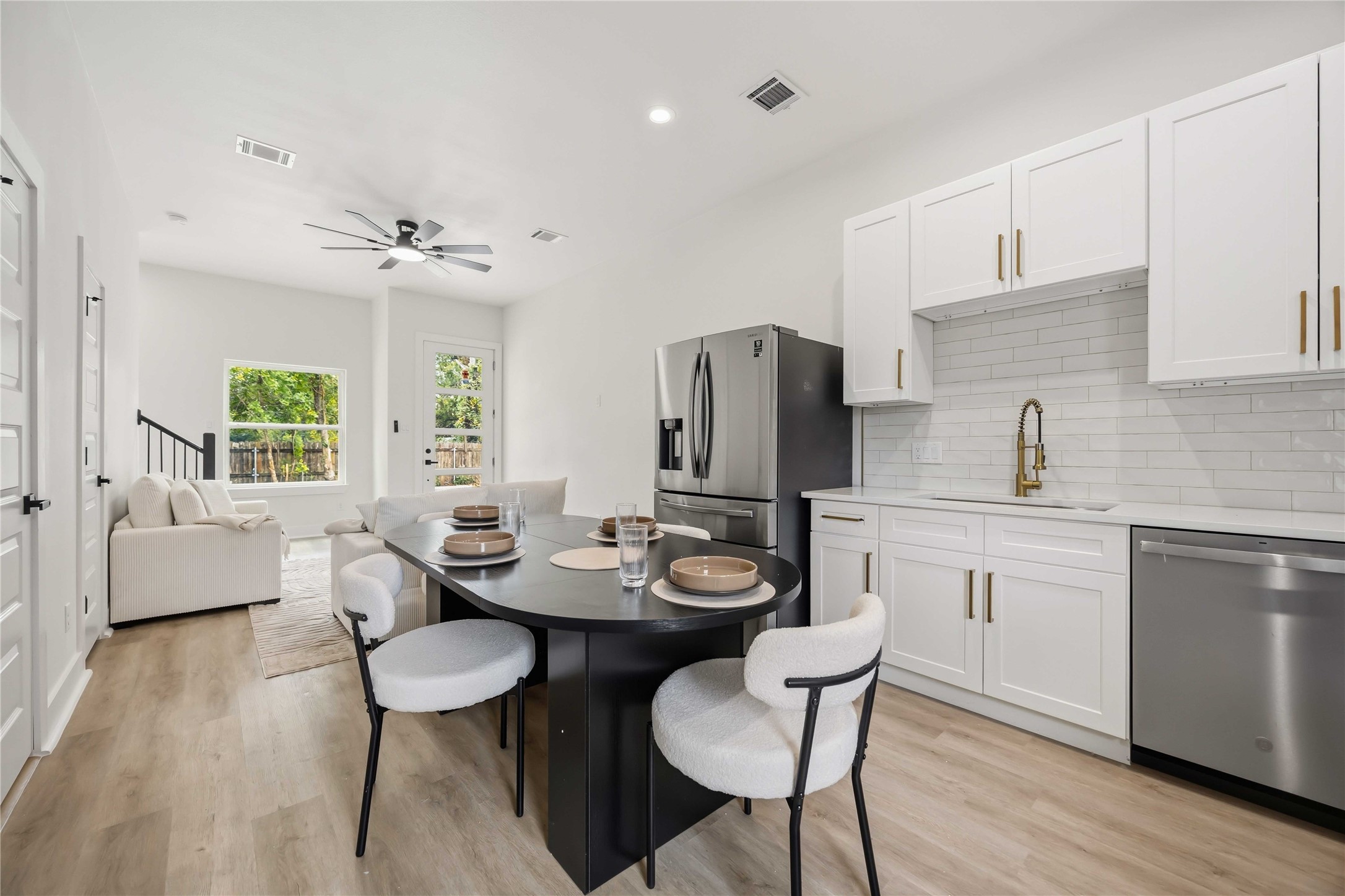 7221 Sandra Street A-b Property Photo 10