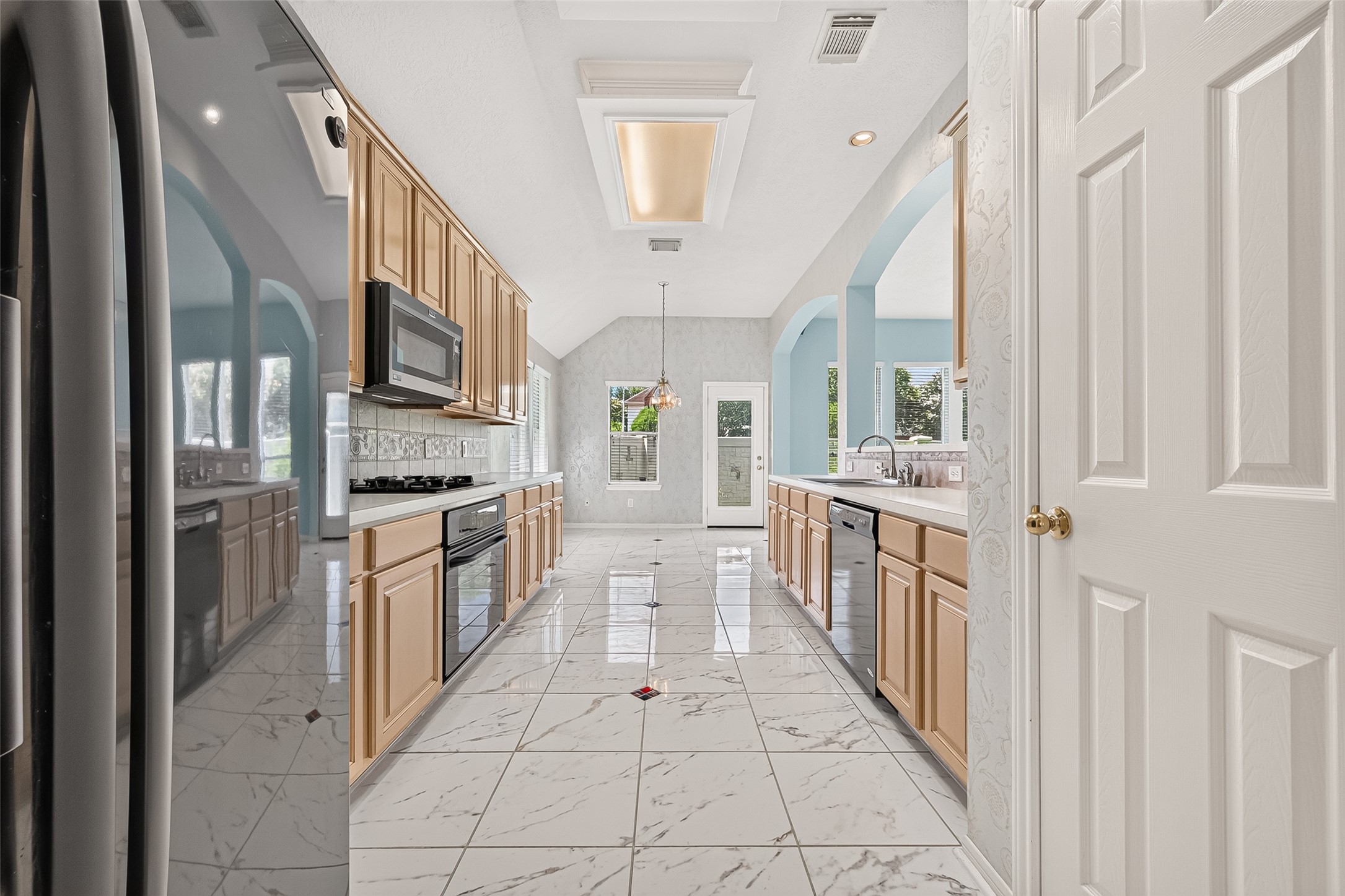 12338 Ashford Hollow Drive Property Photo 16