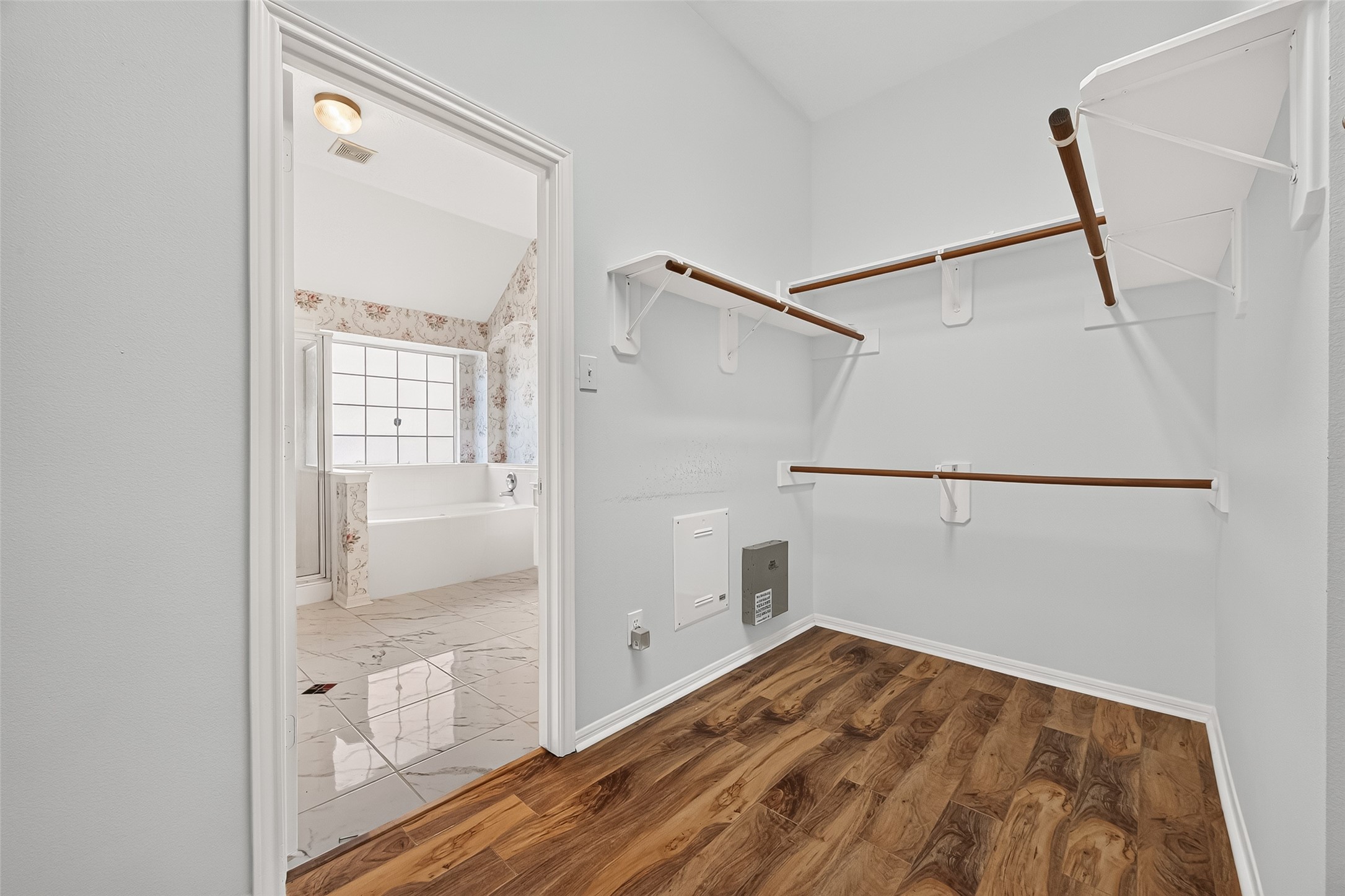 12338 Ashford Hollow Drive Property Photo 35