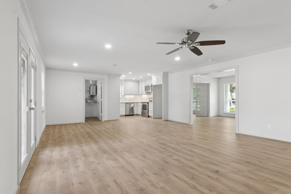 6022 Beaudry Drive Property Photo 9